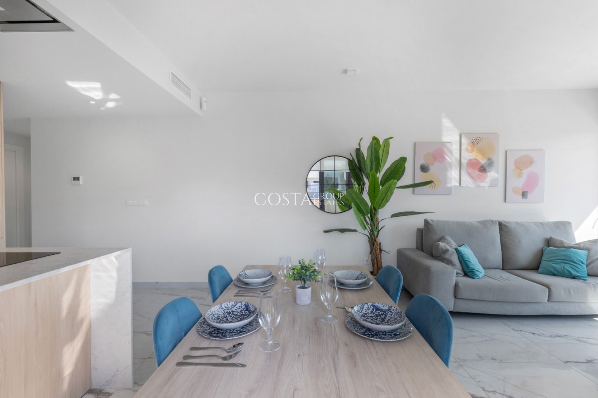 Resale - Apartments -
Orihuela Costa - Playa Flamenca