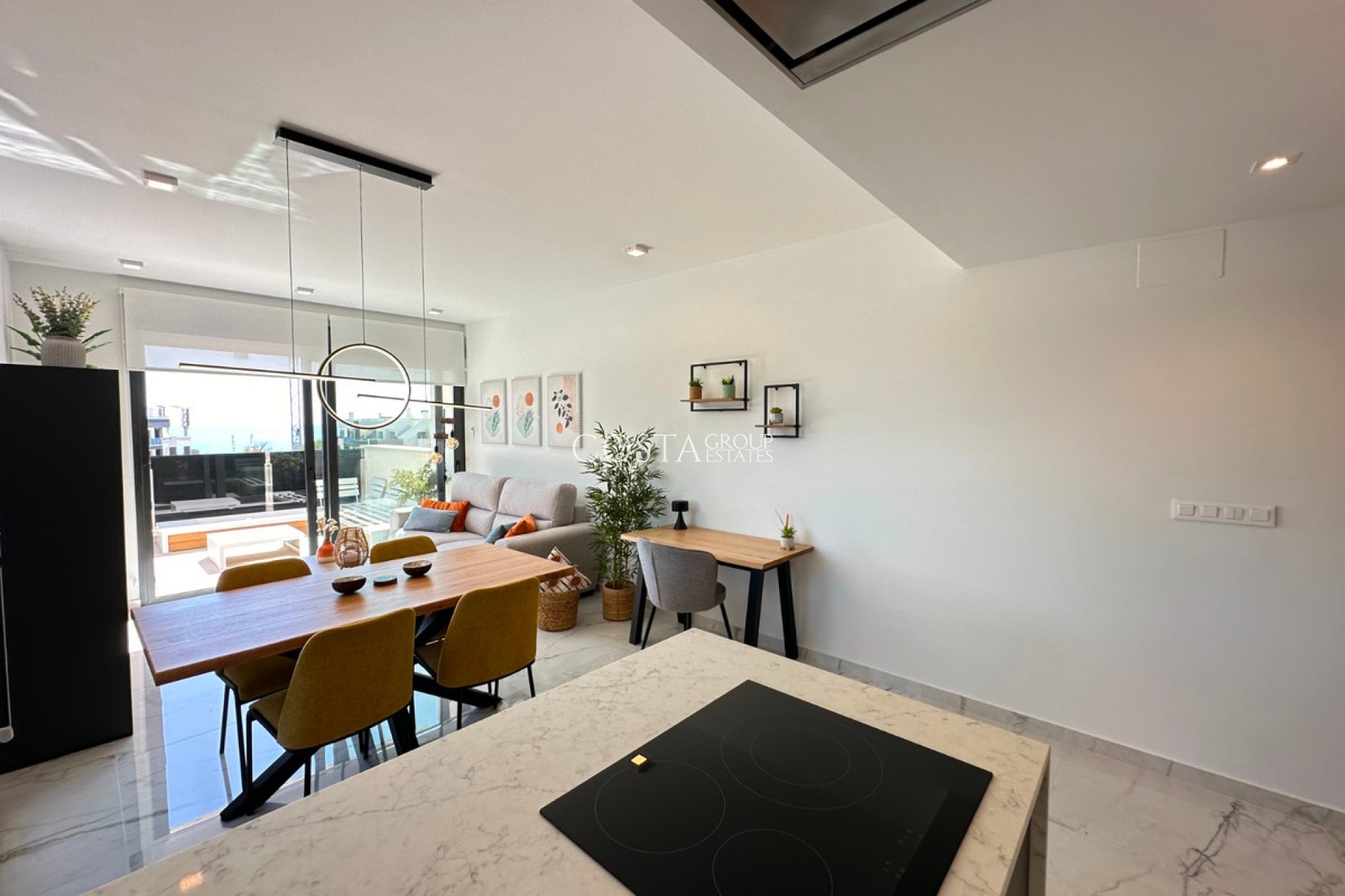 Resale - Apartments -
Orihuela Costa - Playa Flamenca