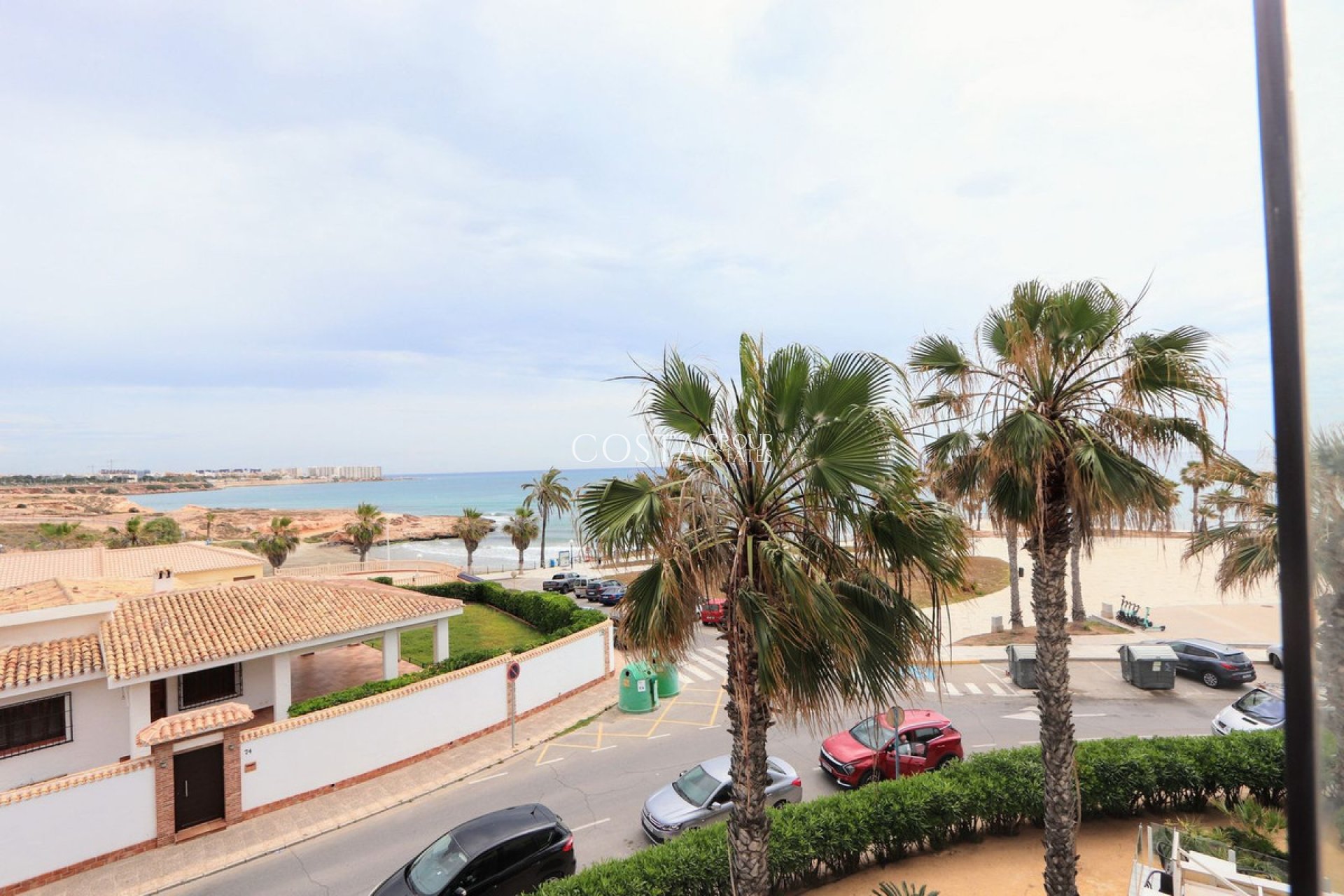 Resale - Apartments -
Orihuela Costa - Playa Flamenca