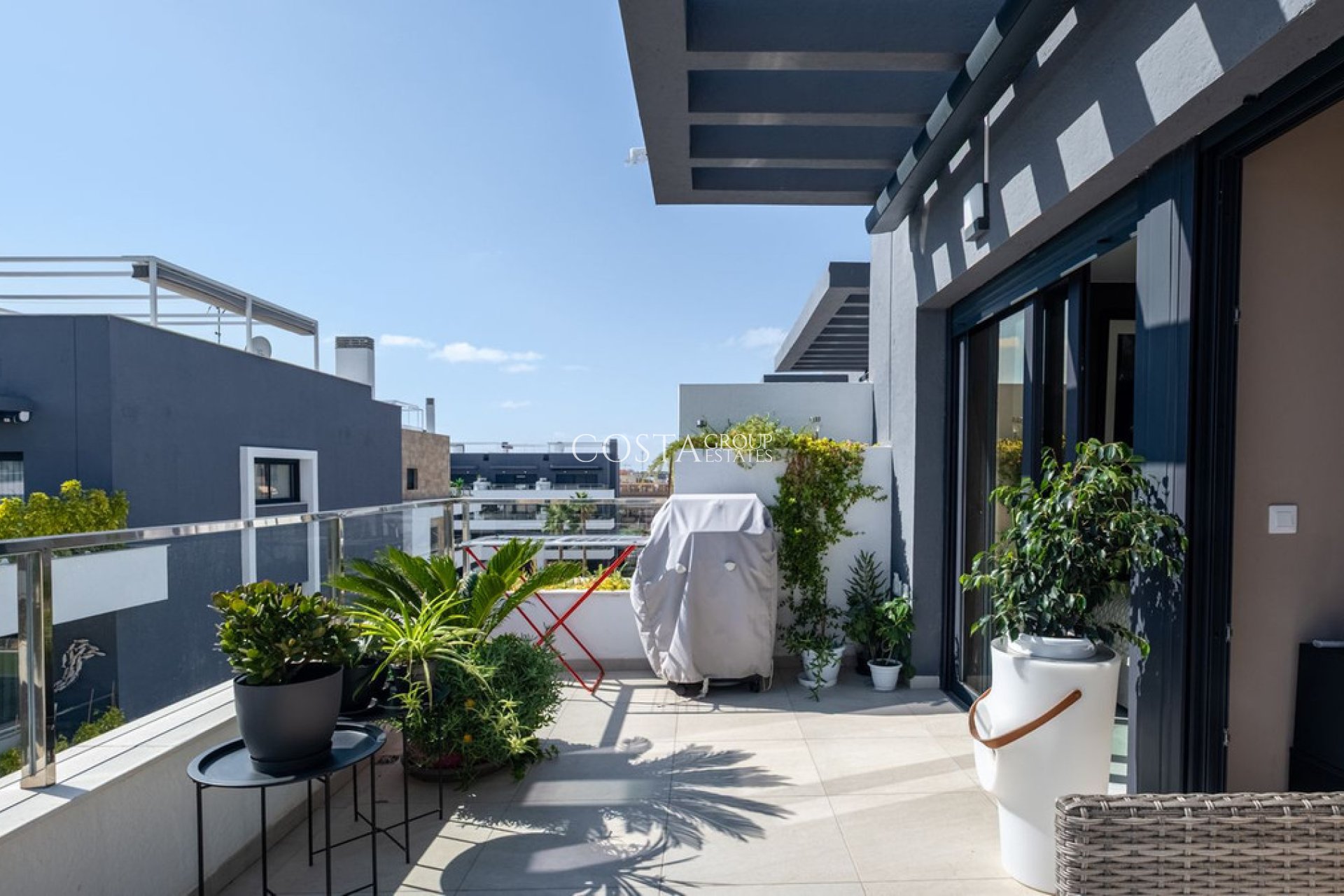 Resale - Apartments -
Orihuela Costa - Playa Flamenca