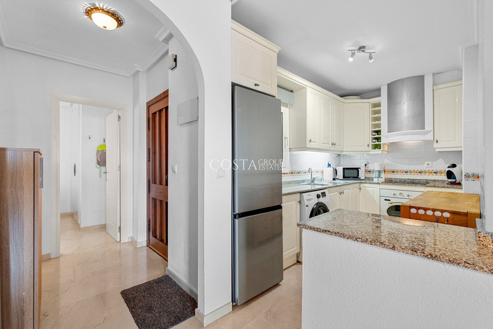 Resale - Apartments -
Orihuela Costa - Playa Flamenca