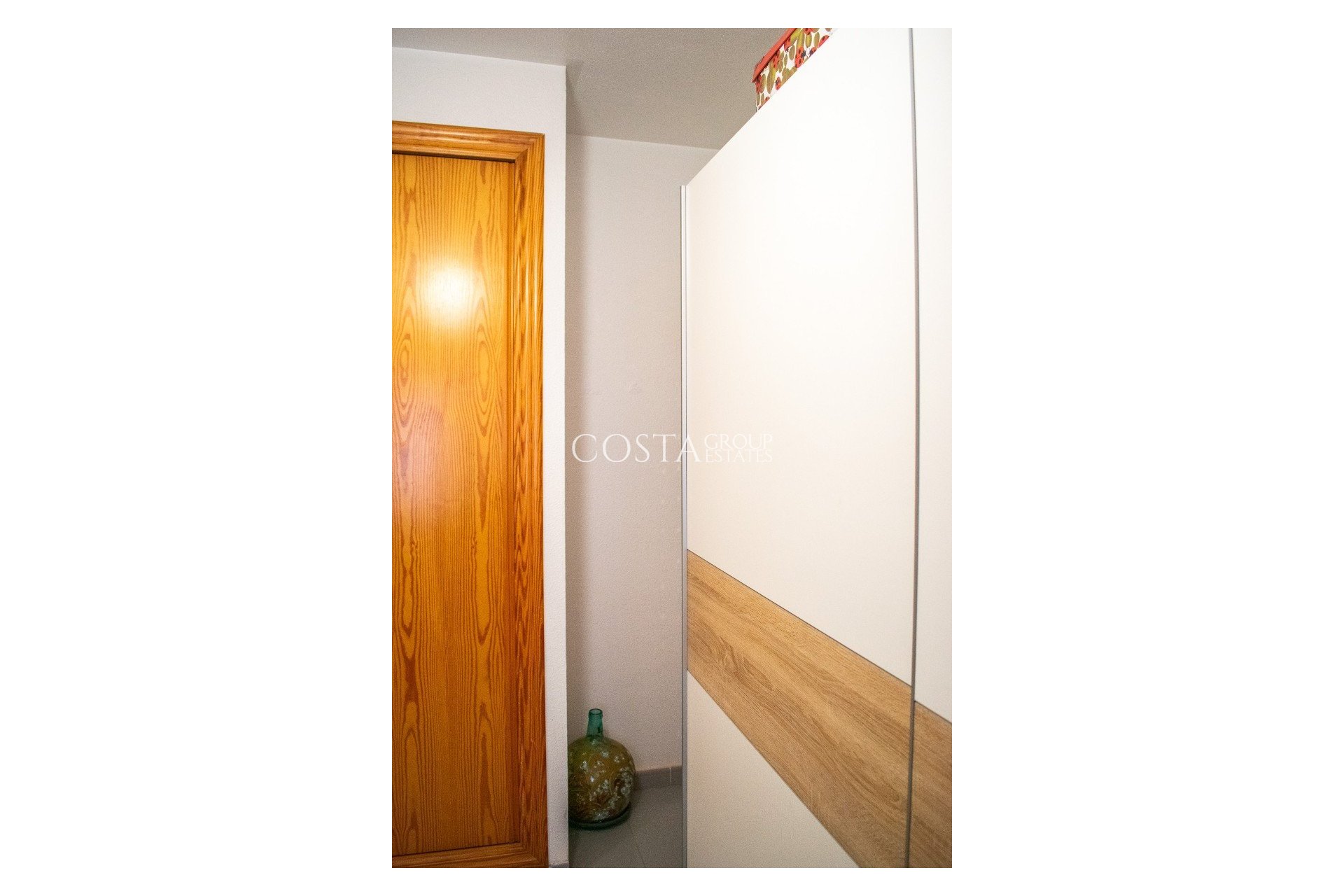 Resale - Apartments -
Orihuela Costa - Playa Flamenca