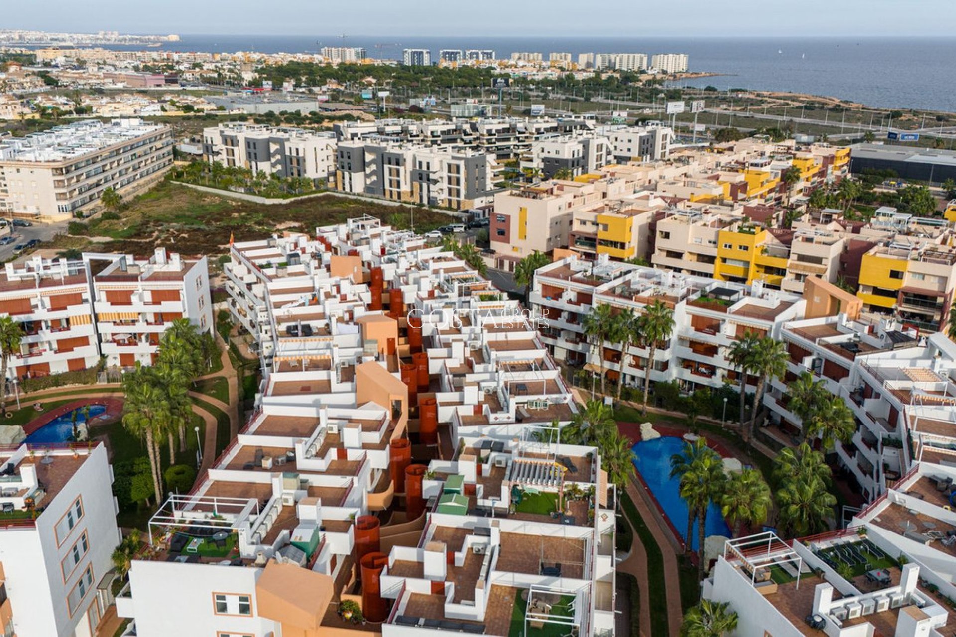 Resale - Apartments -
Orihuela Costa - Playa Flamenca