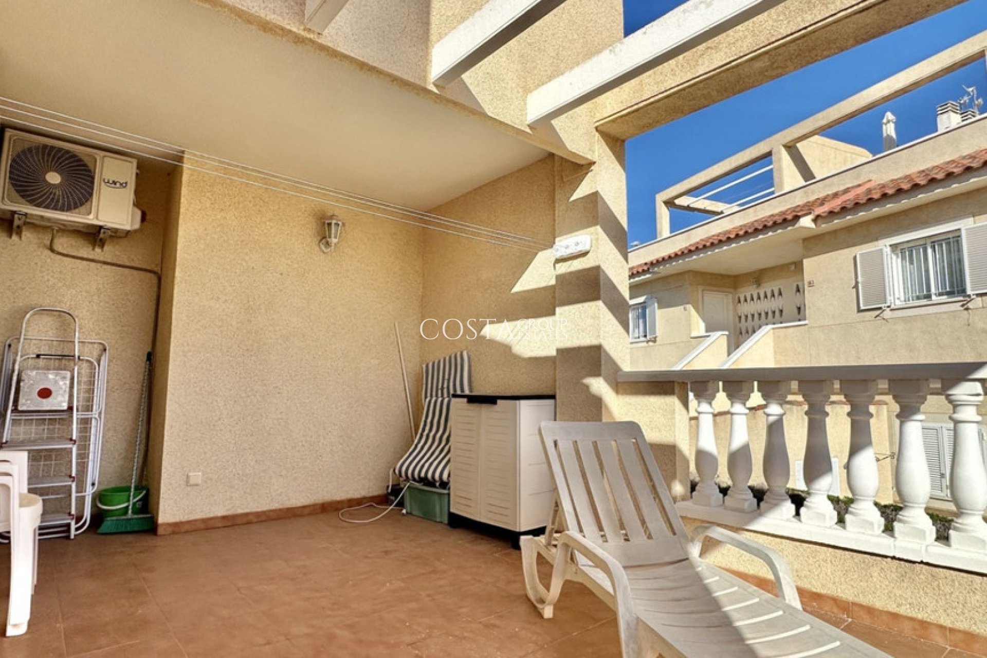 Resale - Apartments -
Orihuela Costa - Playa Flamenca
