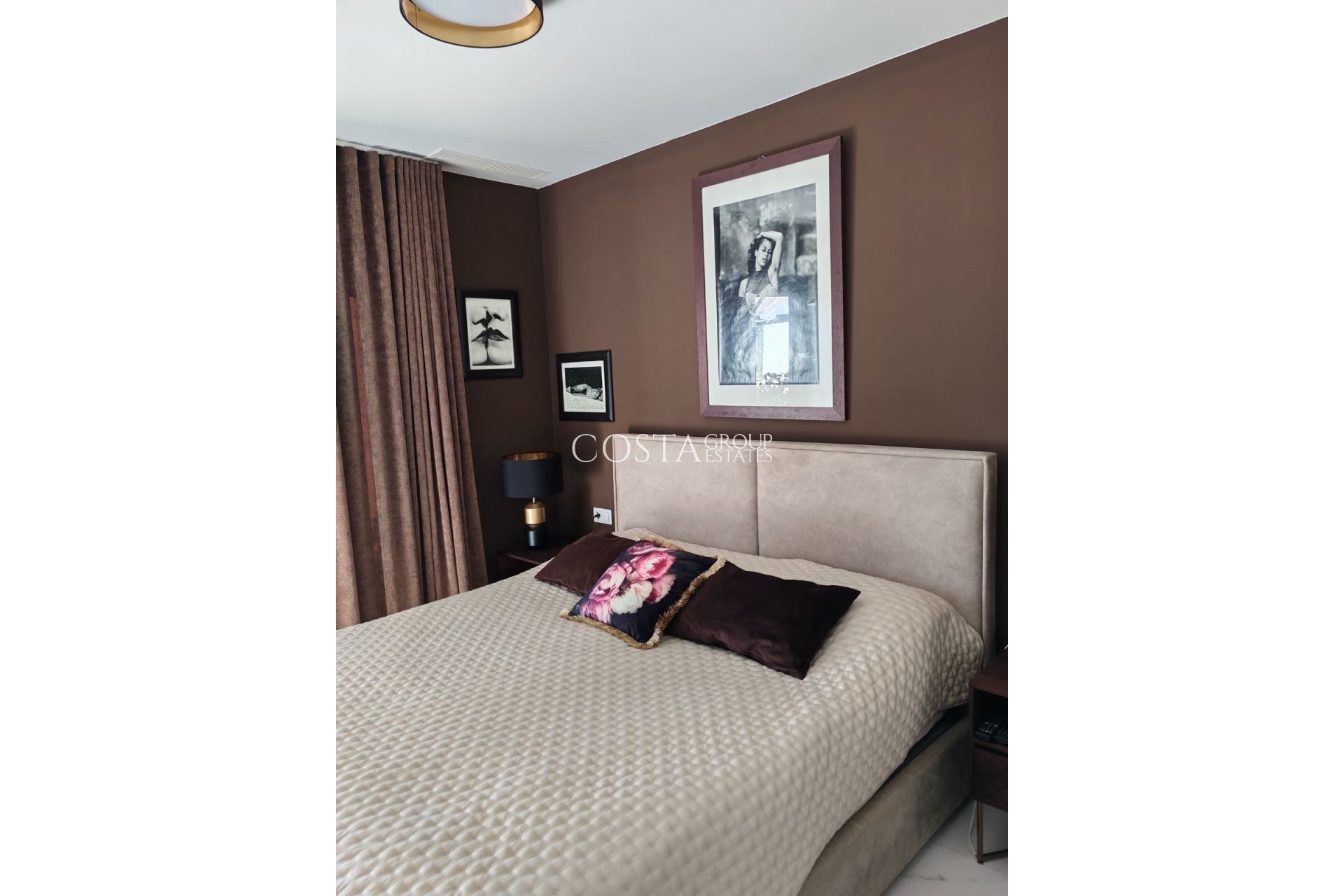 Resale - Apartments -
Orihuela Costa - Playa Flamenca