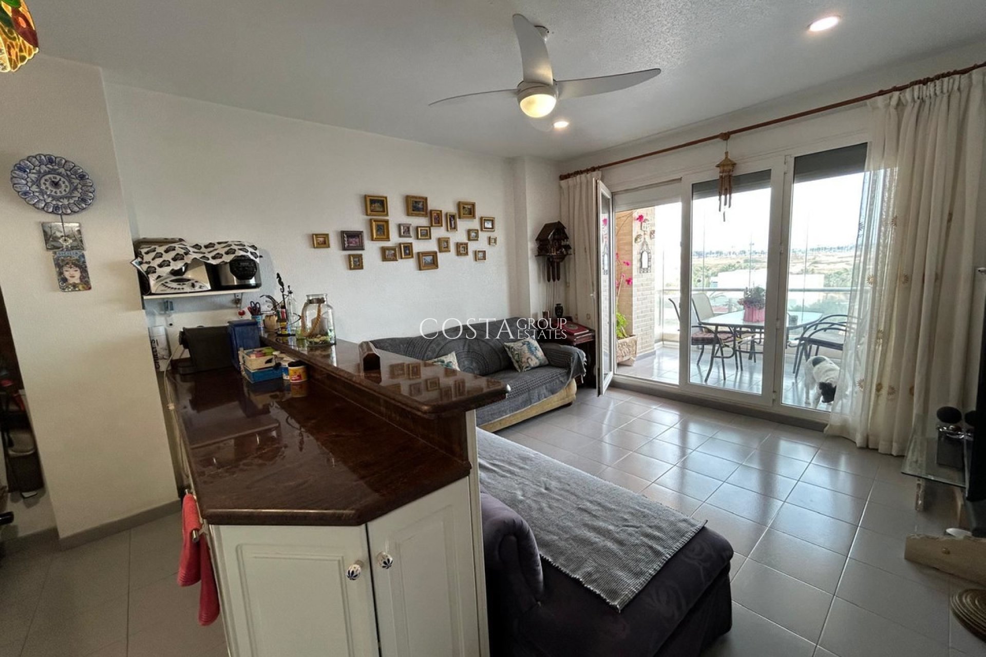 Resale - Apartments -
Orihuela Costa - Playa Flamenca