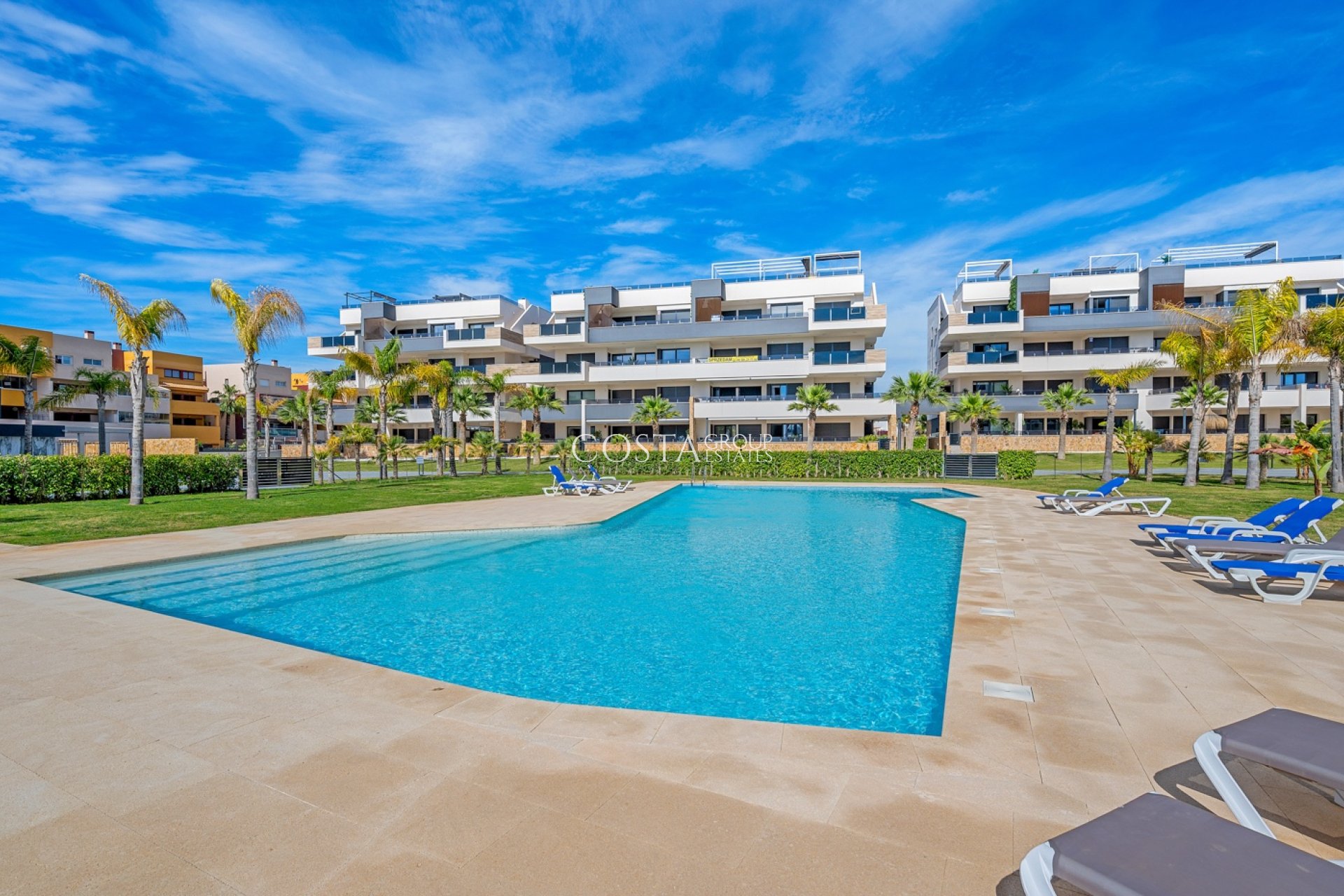 Resale - Apartments -
Orihuela Costa - Playa Flamenca
