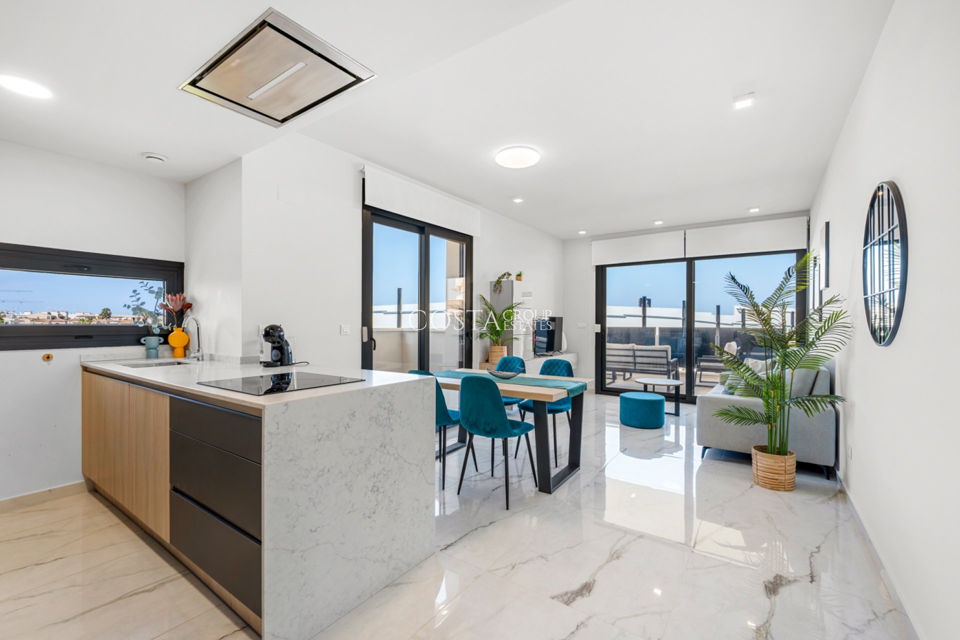 Resale - Apartments -
Orihuela Costa - Playa Flamenca