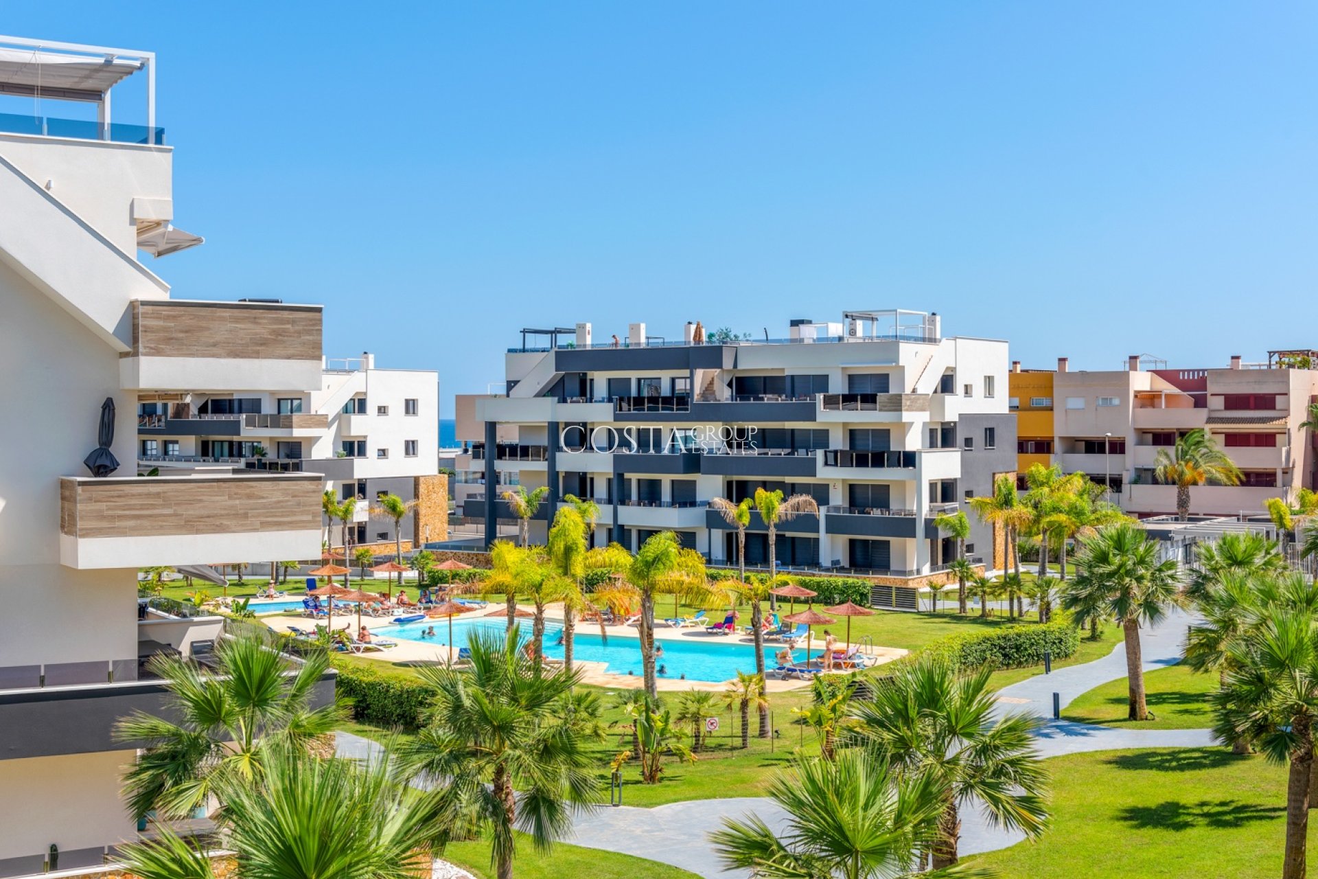 Resale - Apartments -
Orihuela Costa - Playa Flamenca