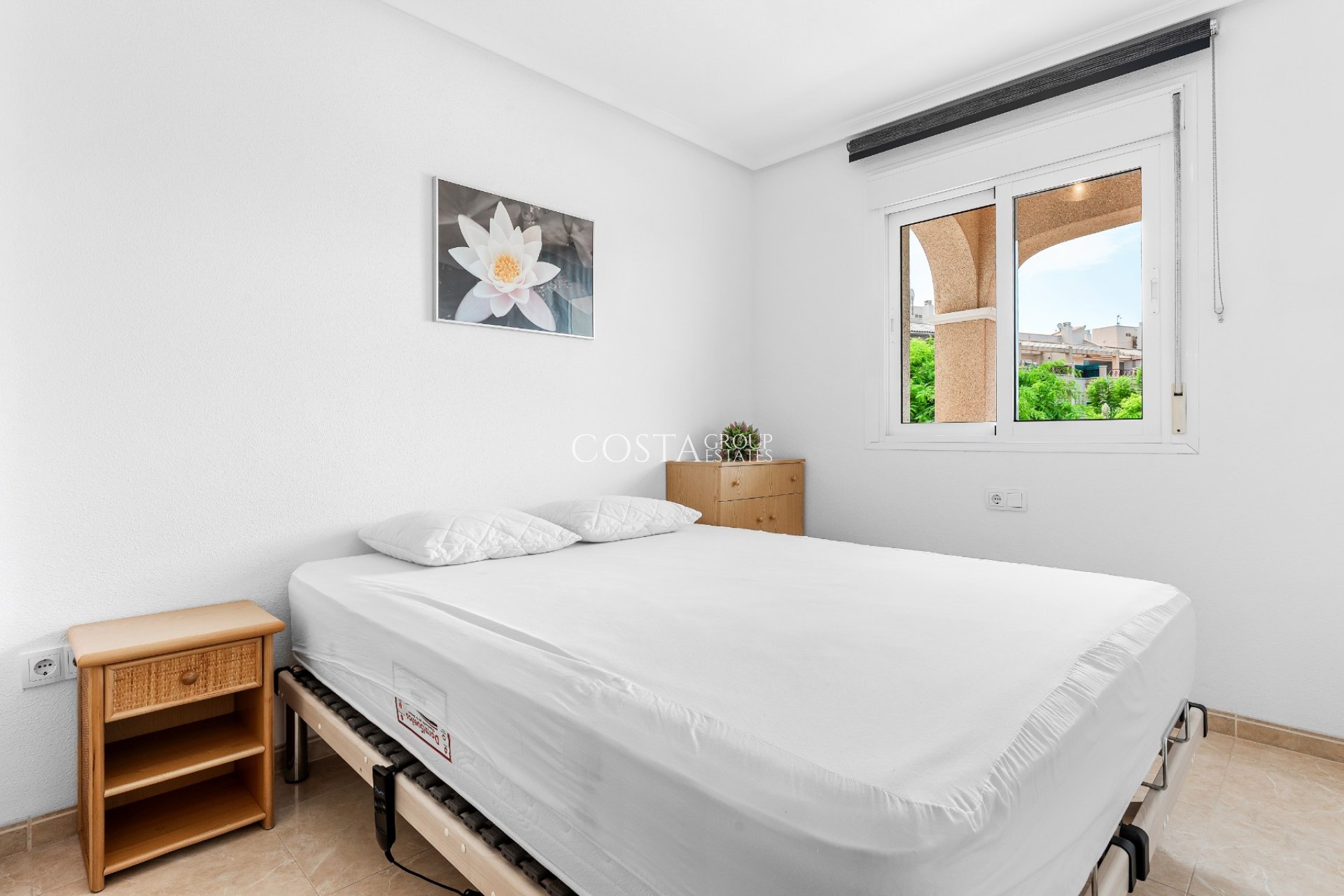 Resale - Apartments -
Orihuela Costa - Playa Flamenca
