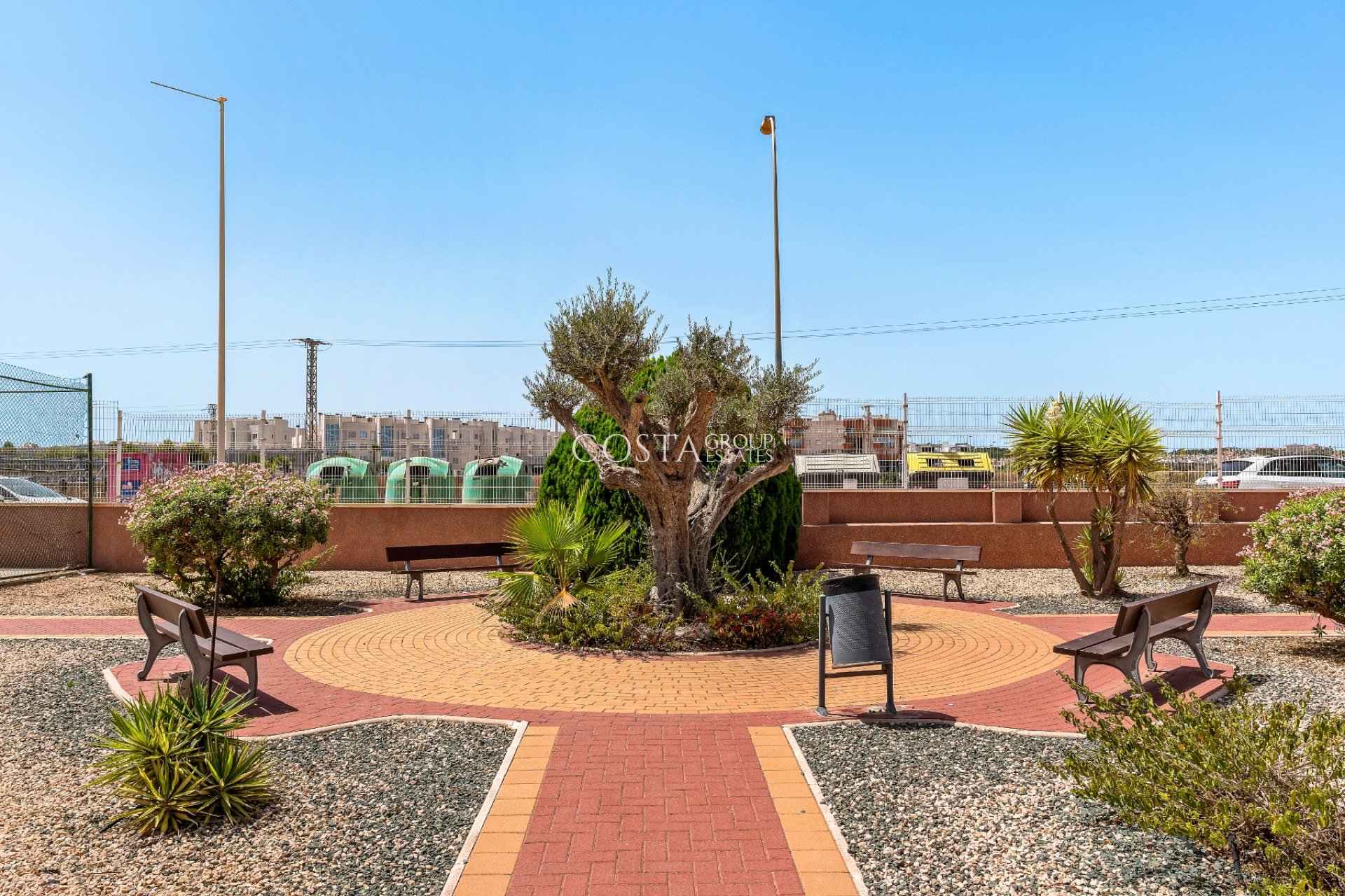 Resale - Apartments -
Orihuela Costa - Playa Flamenca
