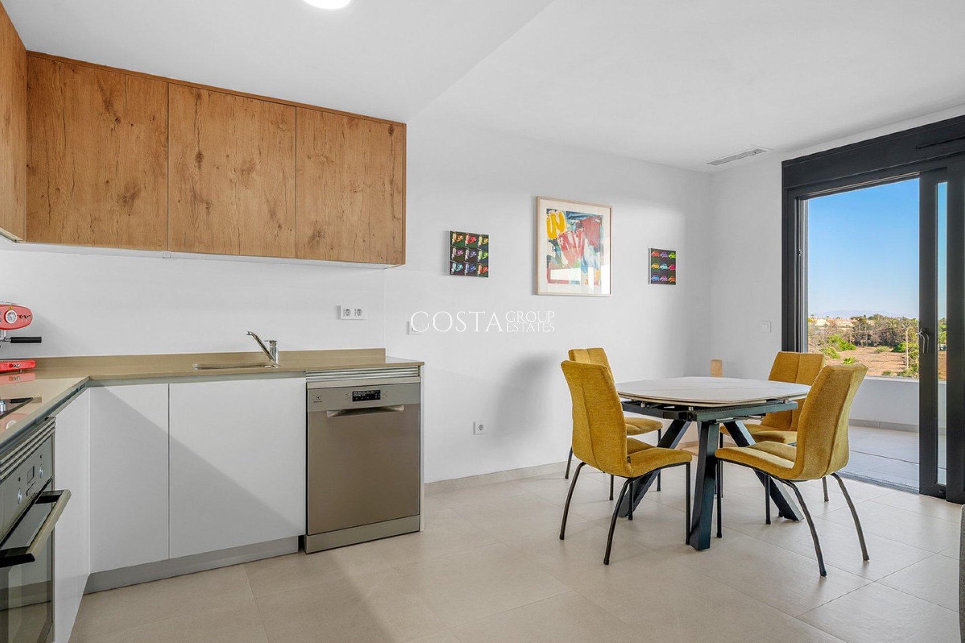 Resale - Apartments -
Orihuela Costa - Punta Prima