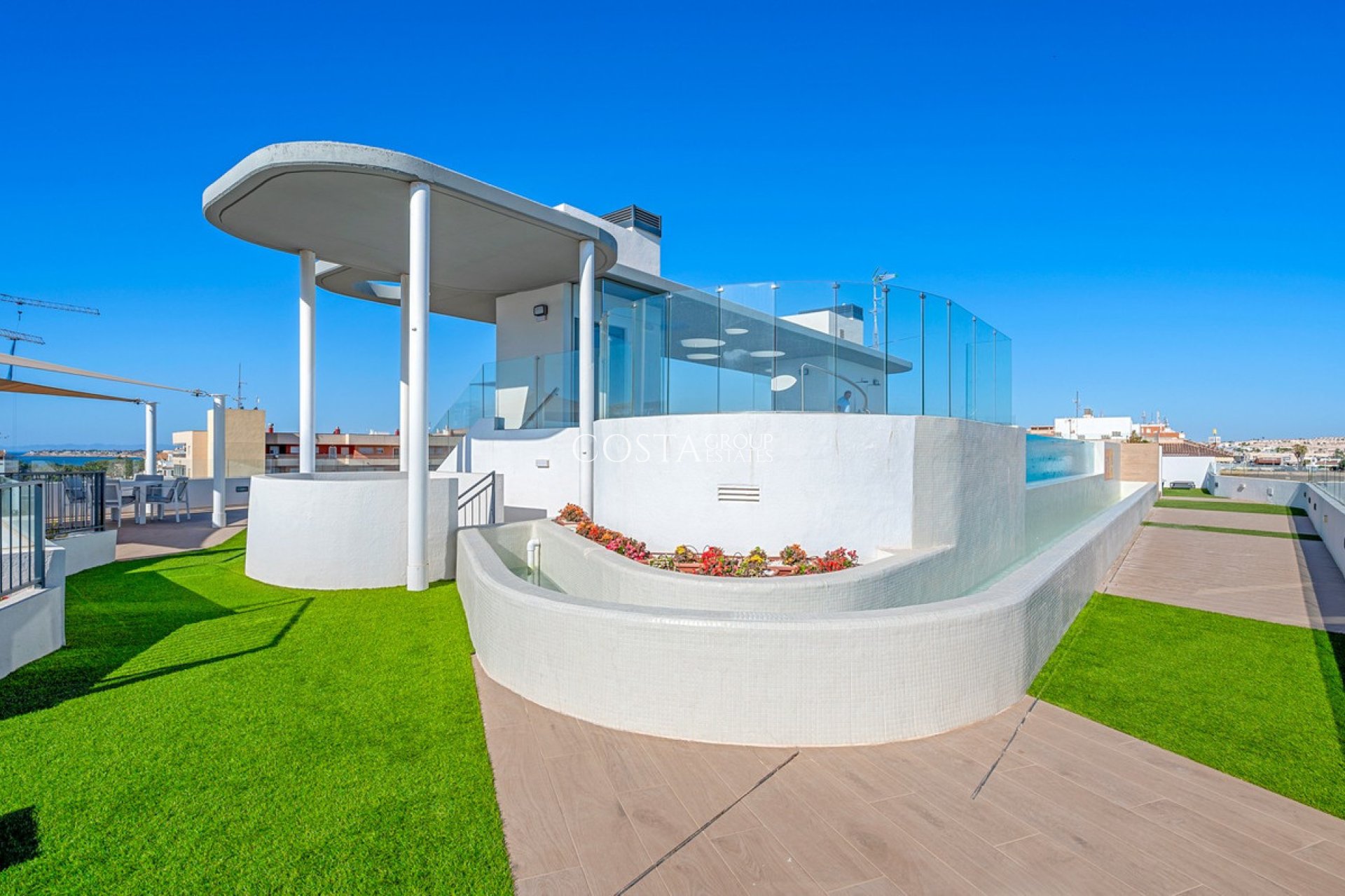 Resale - Apartments -
Orihuela Costa - Punta Prima