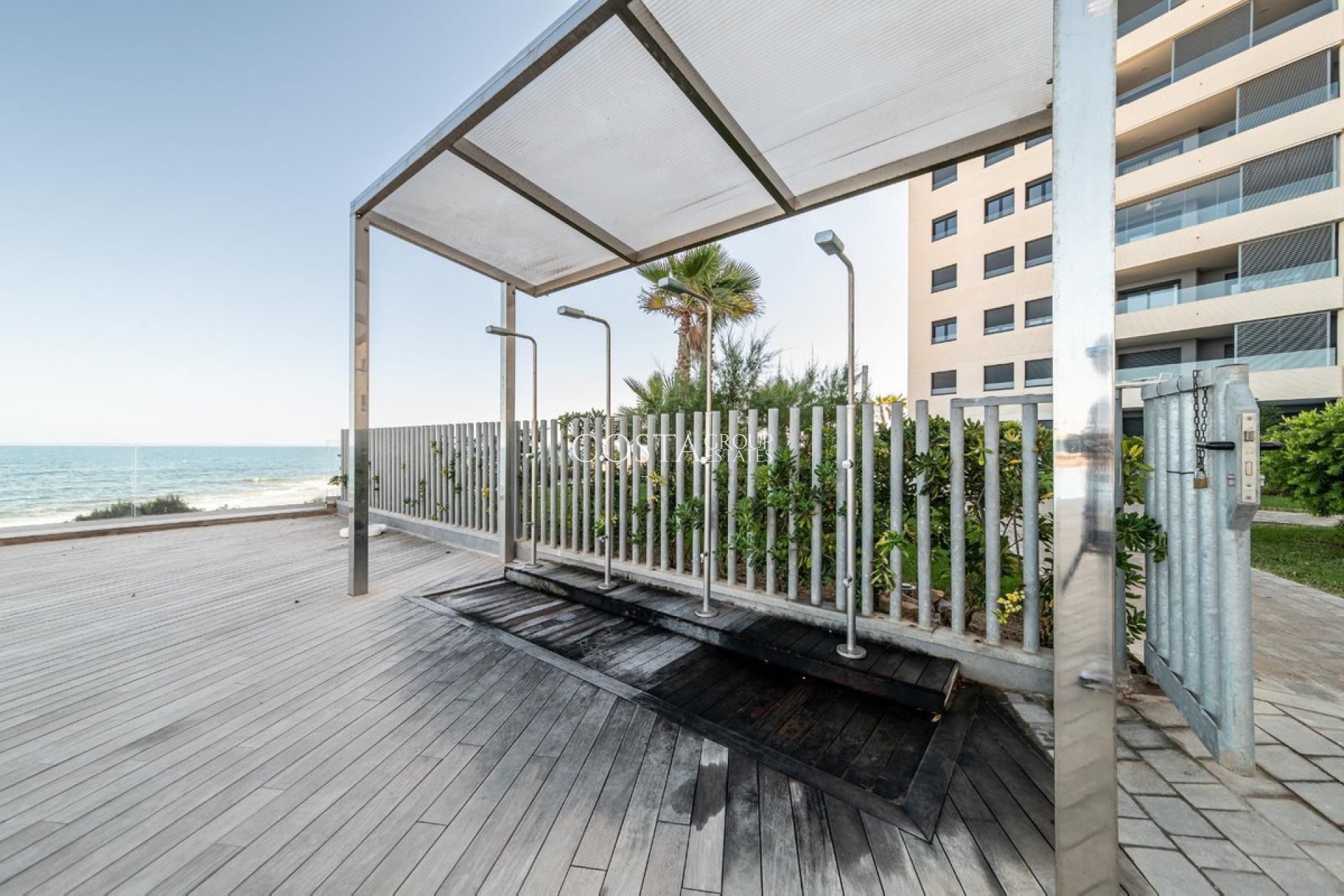 Resale - Apartments -
Orihuela Costa - Punta Prima