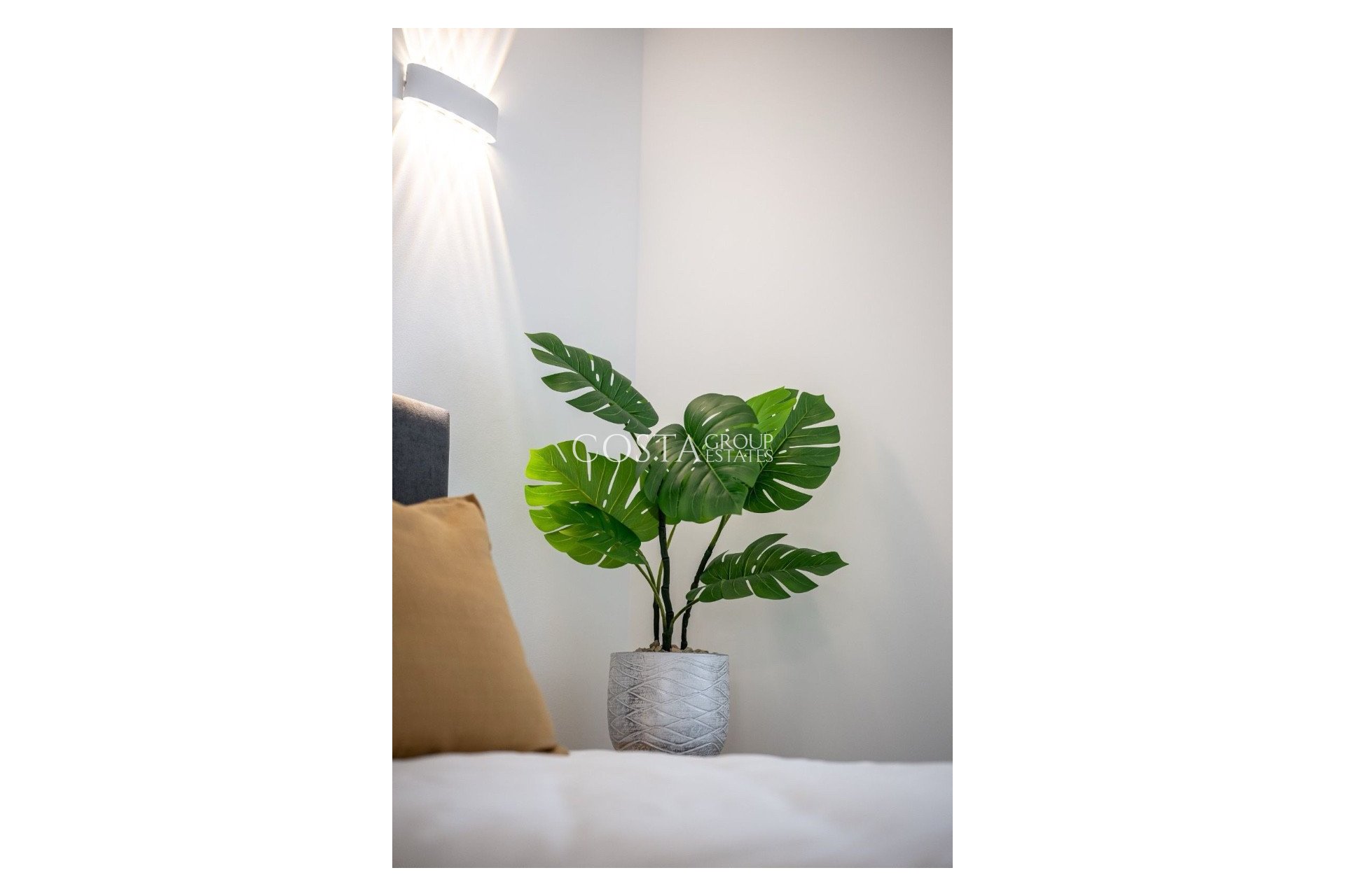 Resale - Apartments -
Orihuela Costa - Punta Prima