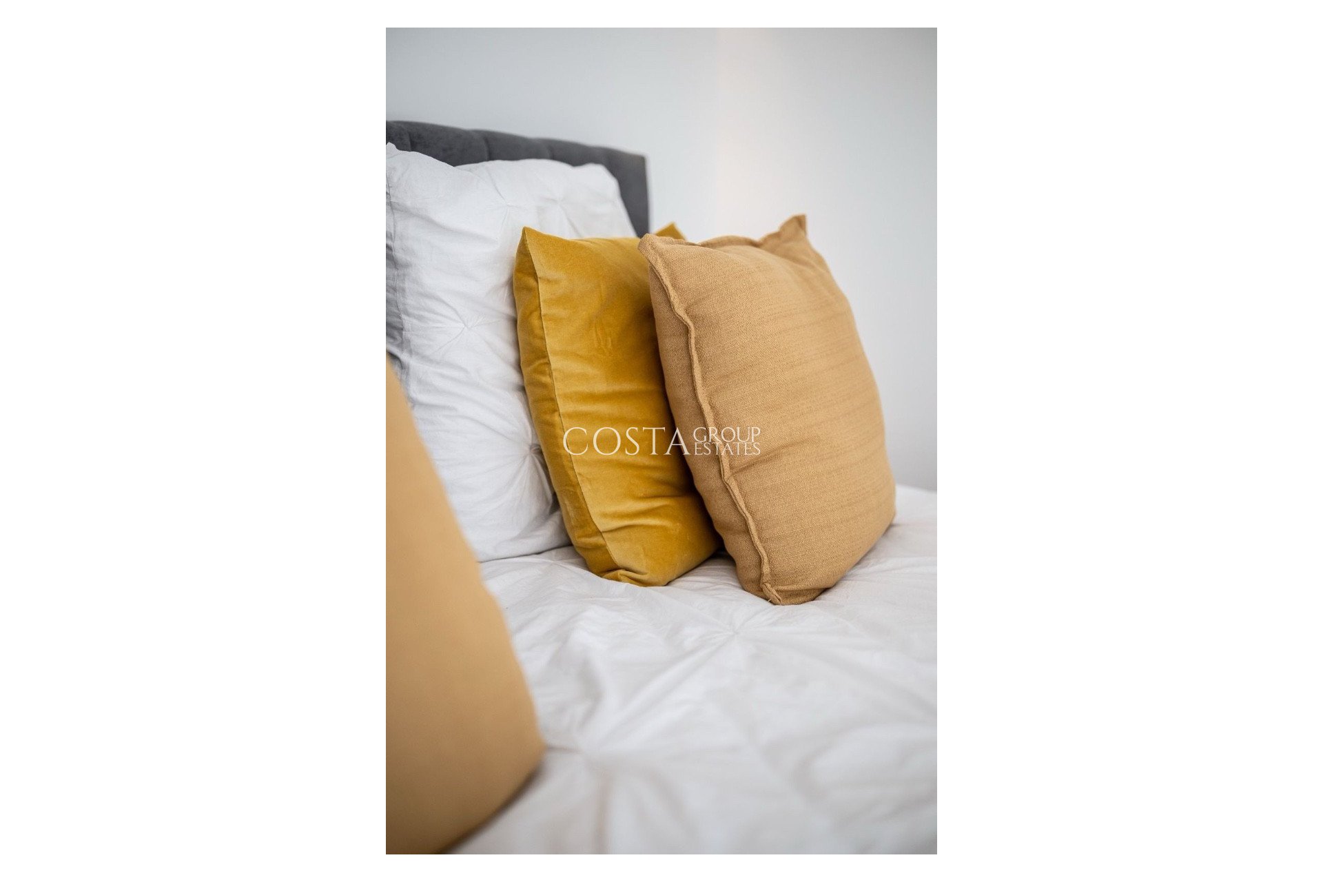 Resale - Apartments -
Orihuela Costa - Punta Prima