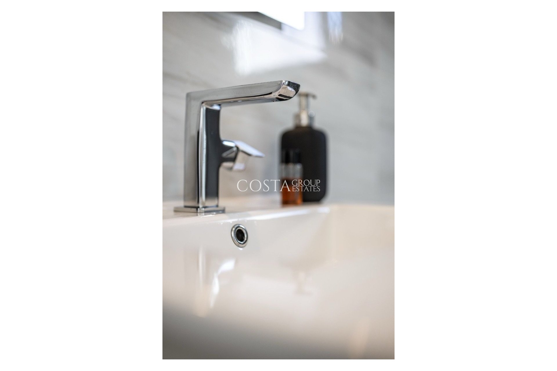 Resale - Apartments -
Orihuela Costa - Punta Prima