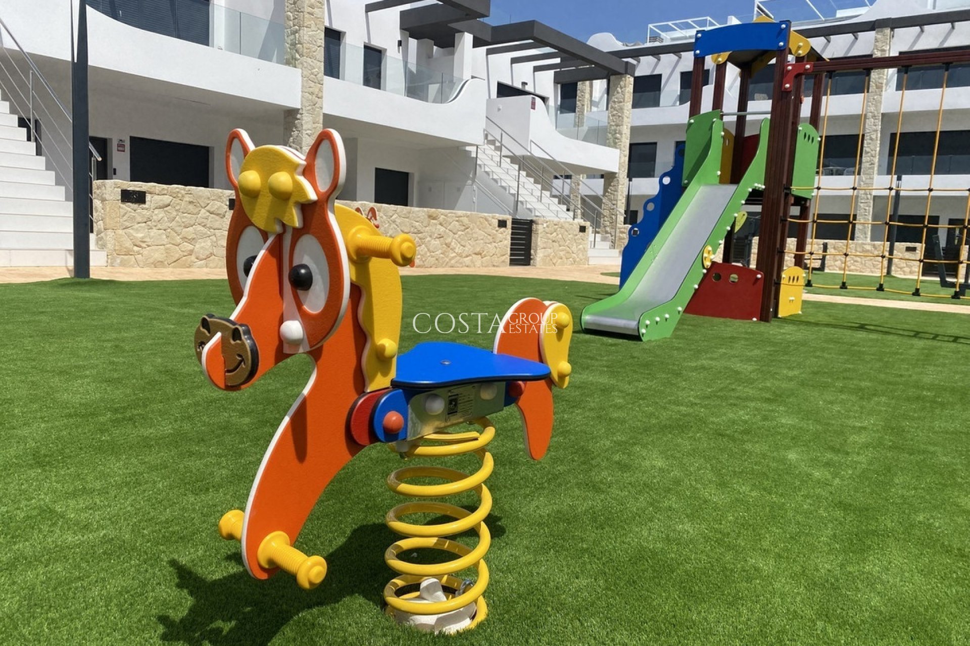 Resale - Apartments -
Orihuela Costa - Punta Prima