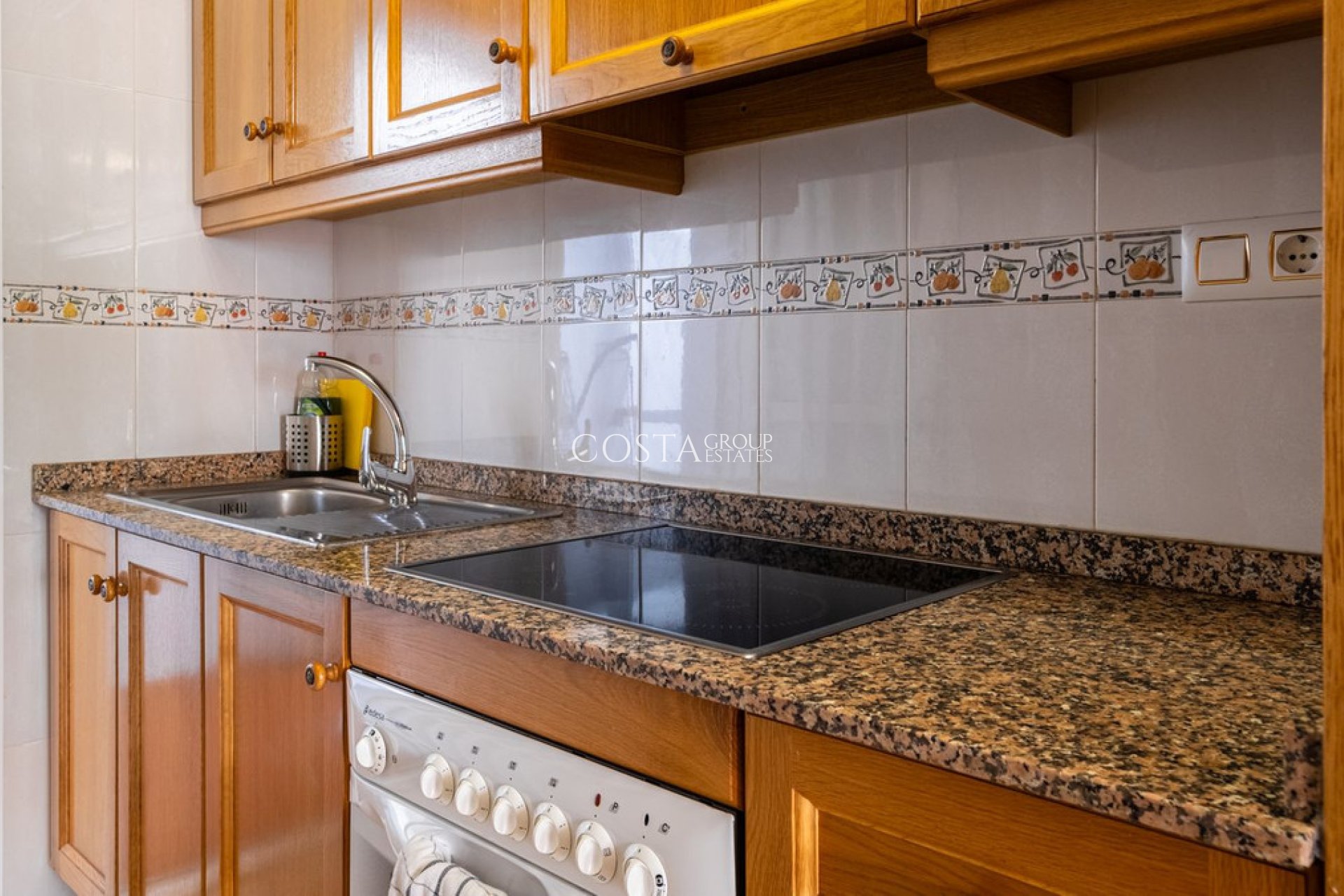 Resale - Apartments -
Orihuela Costa - Punta Prima