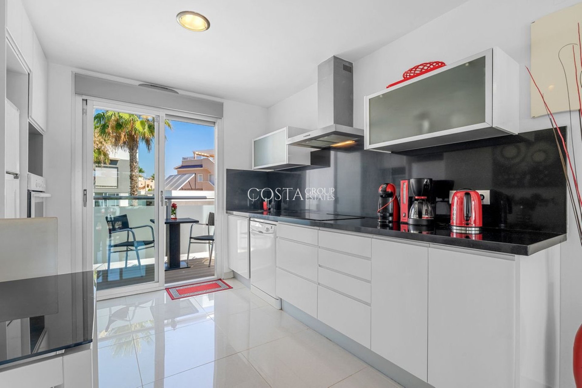 Resale - Apartments -
Orihuela Costa - Punta Prima