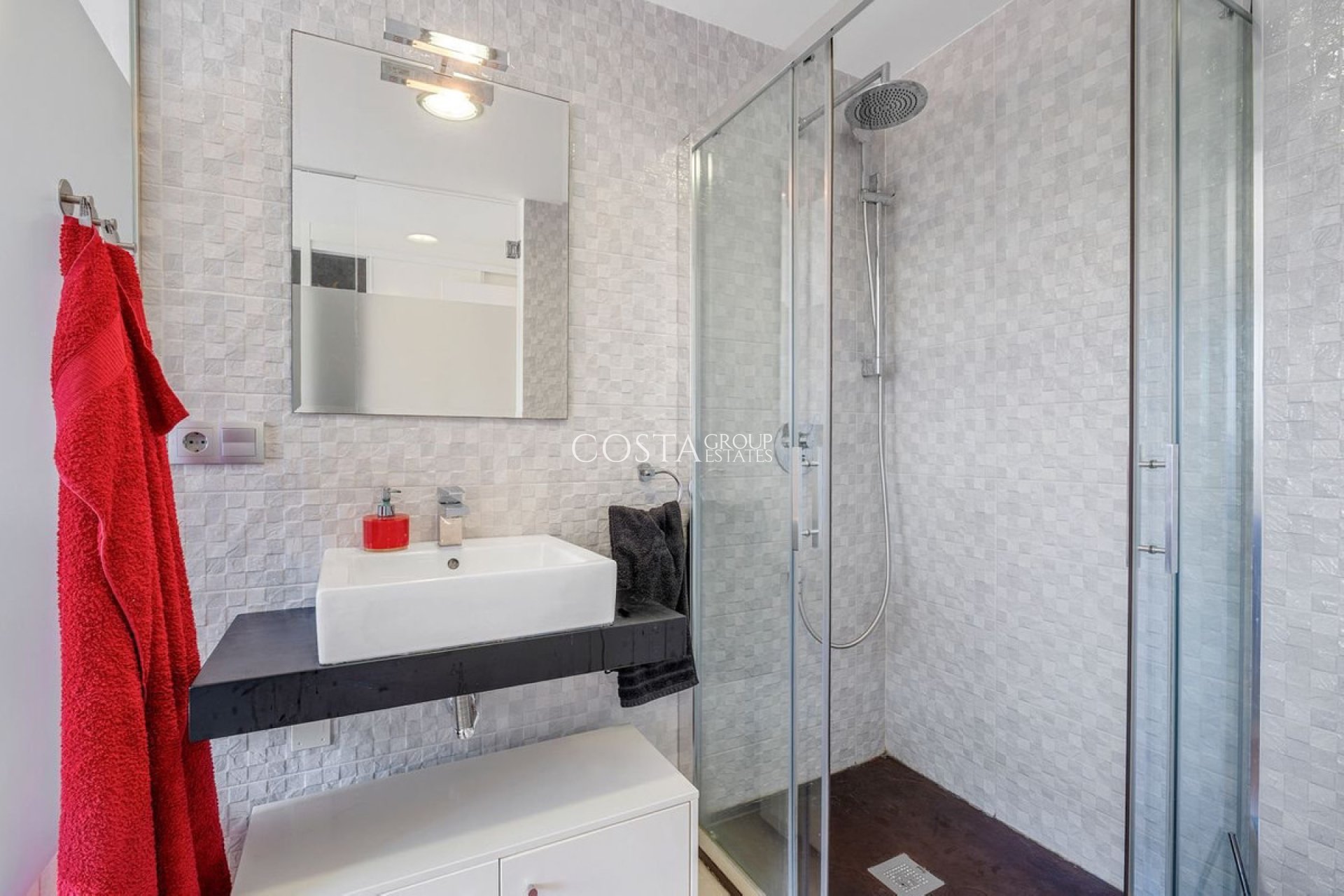 Resale - Apartments -
Orihuela Costa - Punta Prima