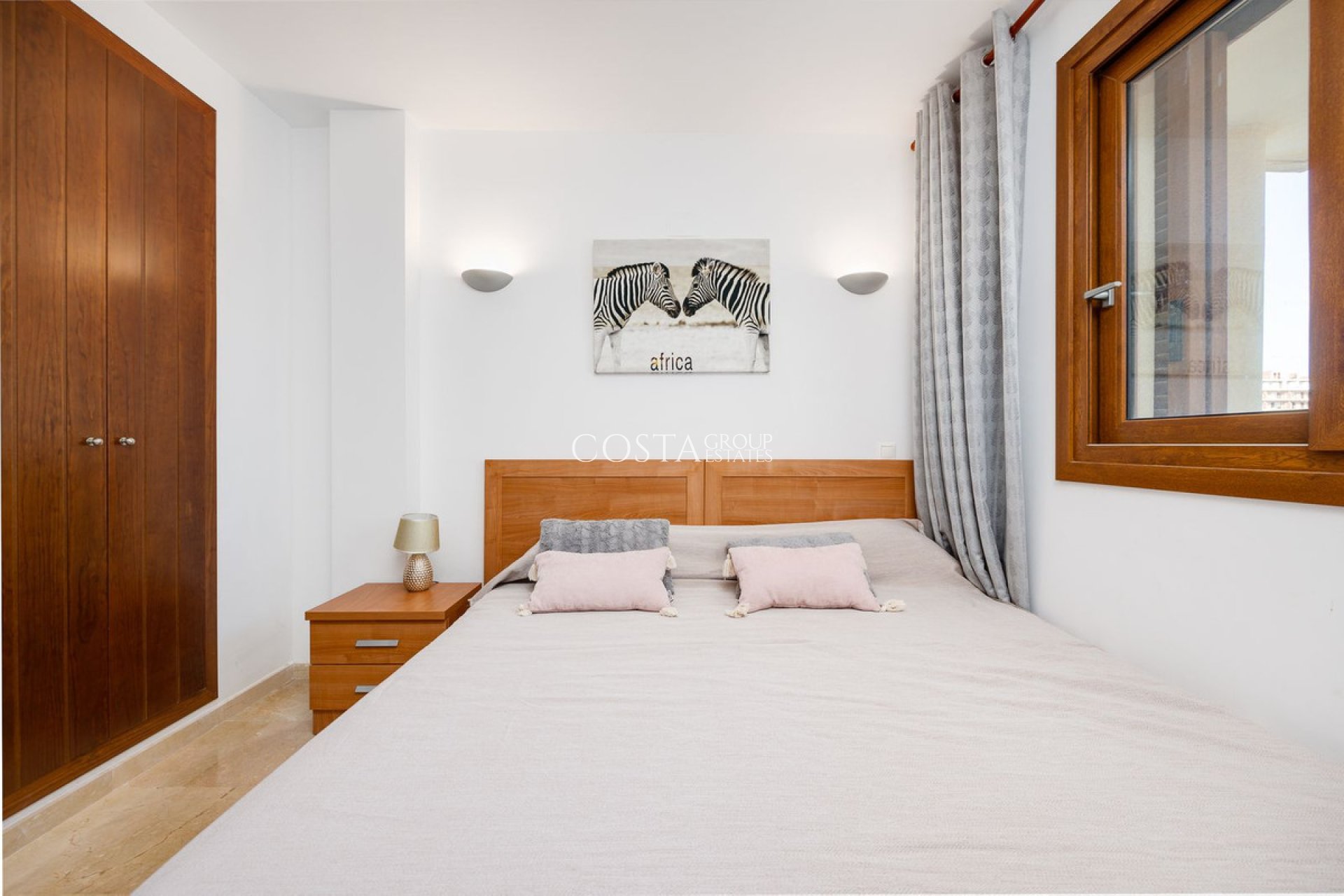 Resale - Apartments -
Orihuela Costa - Punta Prima