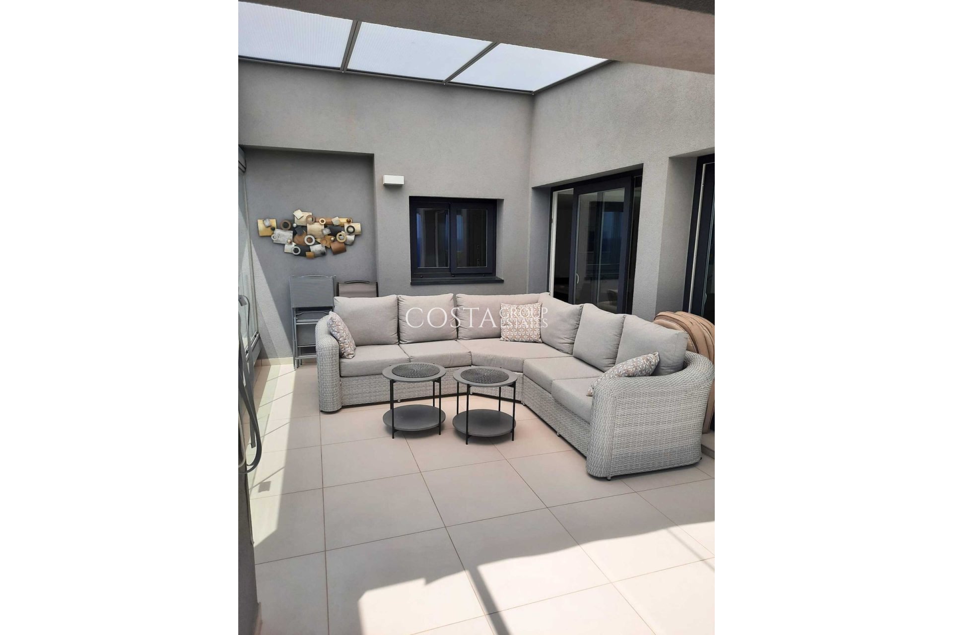 Resale - Apartments -
Orihuela Costa - Punta Prima