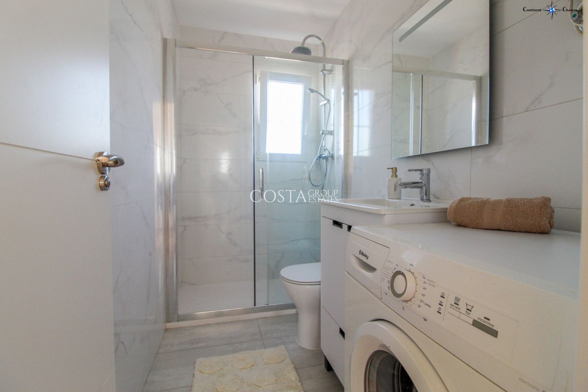 Resale - Apartments -
Orihuela Costa - Punta Prima