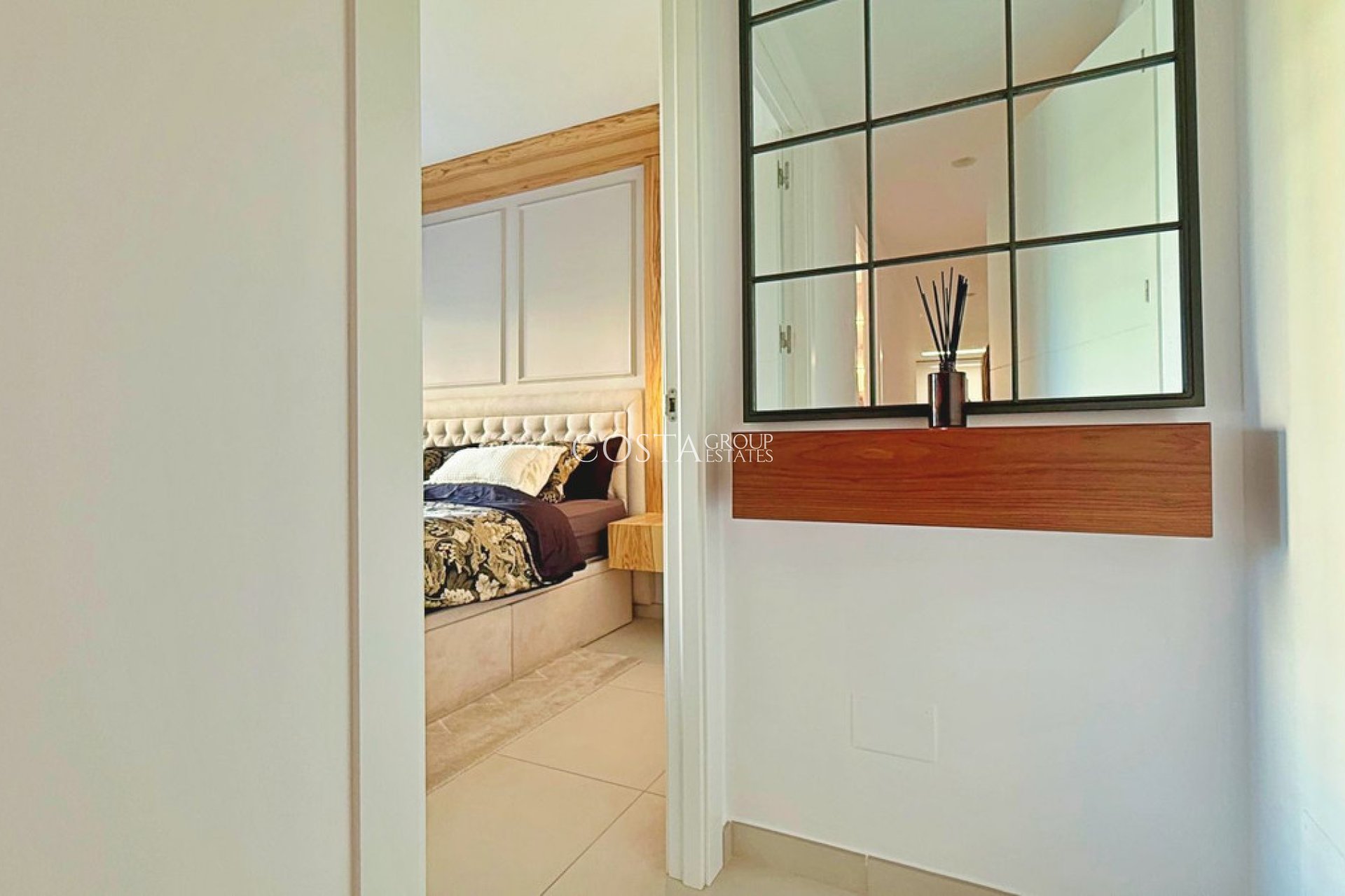 Resale - Apartments -
Orihuela Costa - Punta Prima