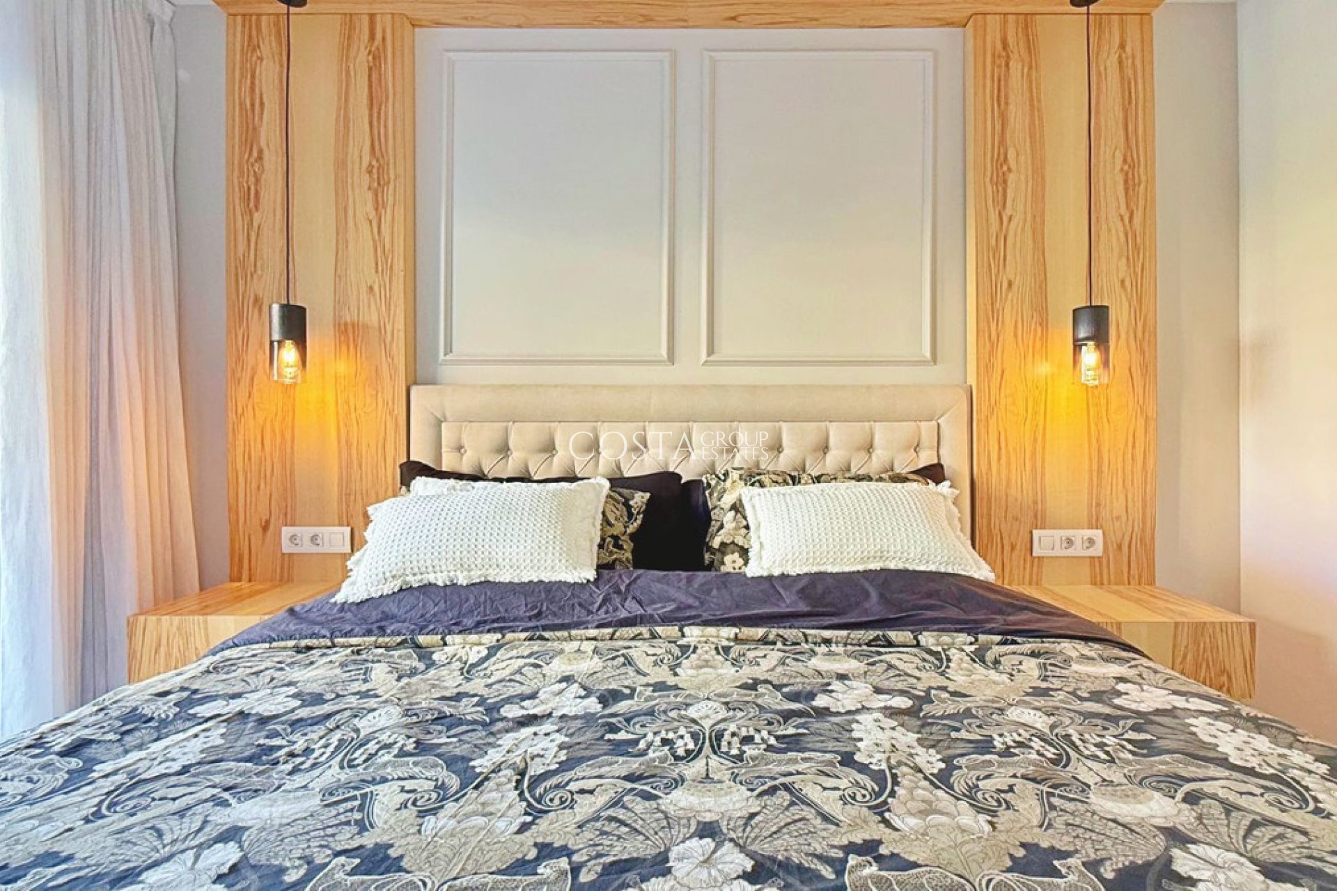 Resale - Apartments -
Orihuela Costa - Punta Prima