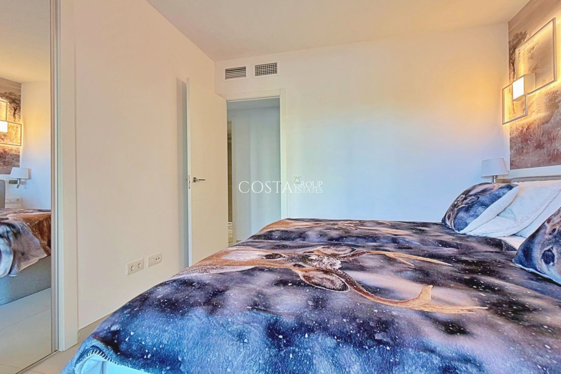 Resale - Apartments -
Orihuela Costa - Punta Prima