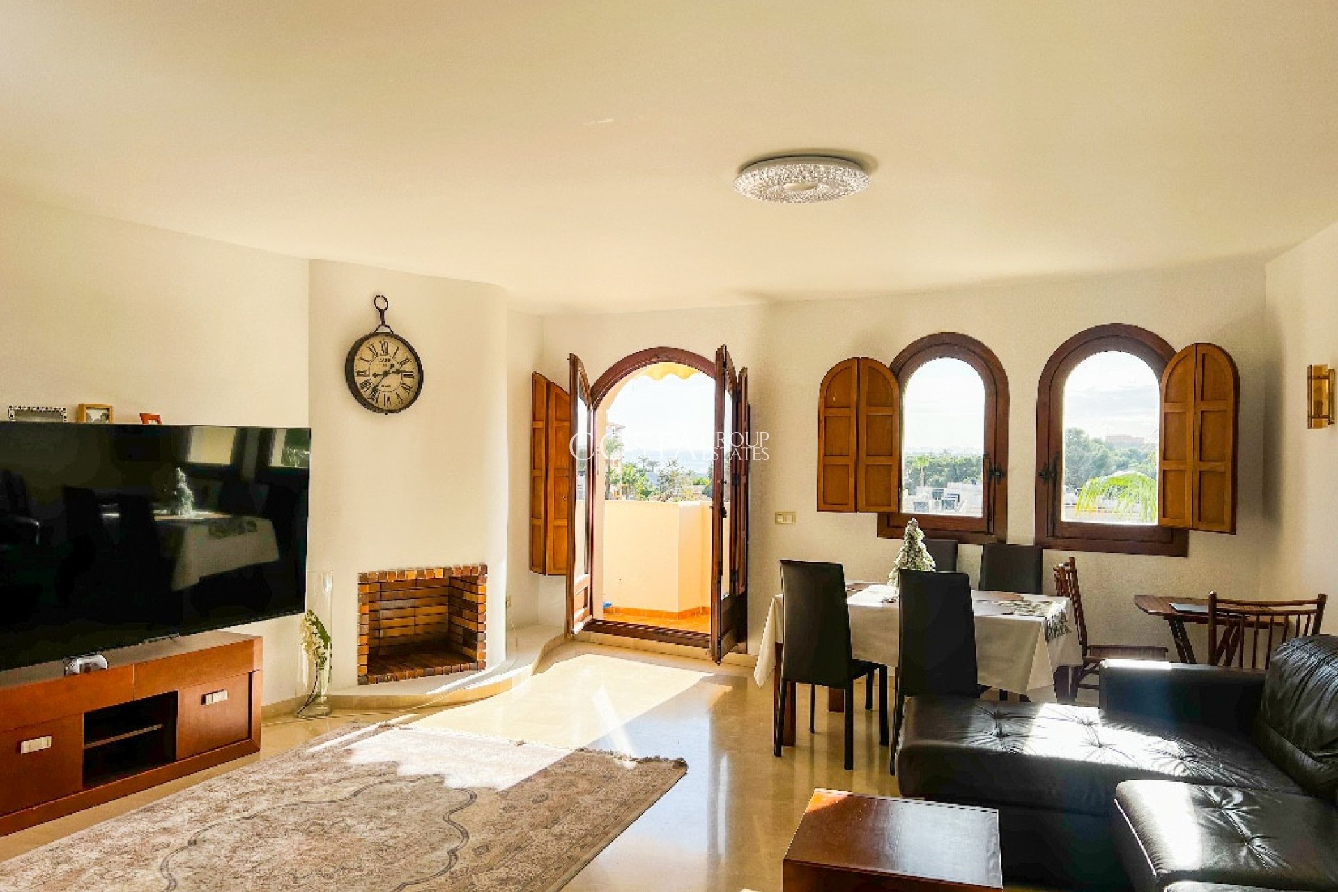 Resale - Apartments -
Orihuela Costa - Punta Prima