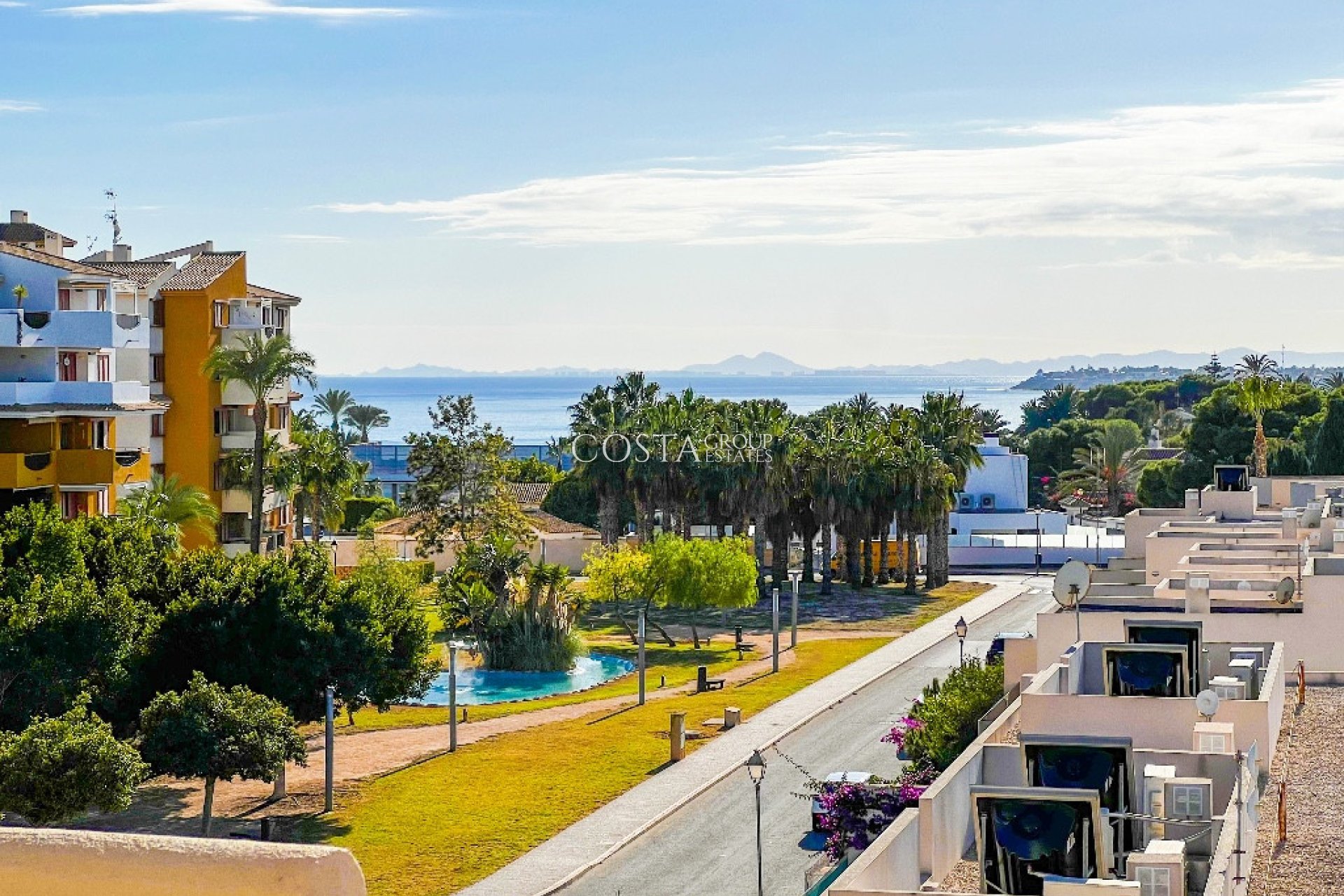 Resale - Apartments -
Orihuela Costa - Punta Prima