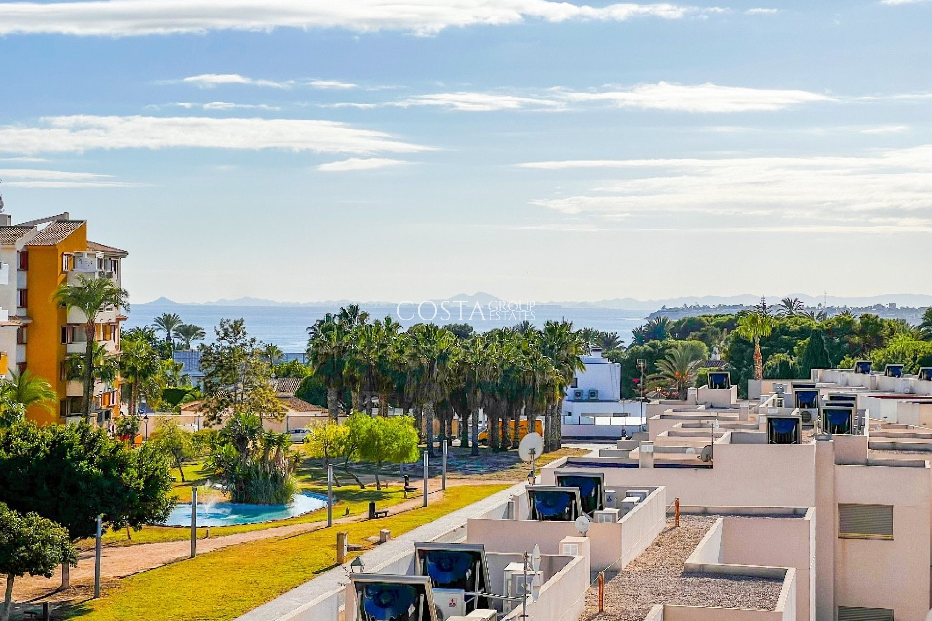 Resale - Apartments -
Orihuela Costa - Punta Prima