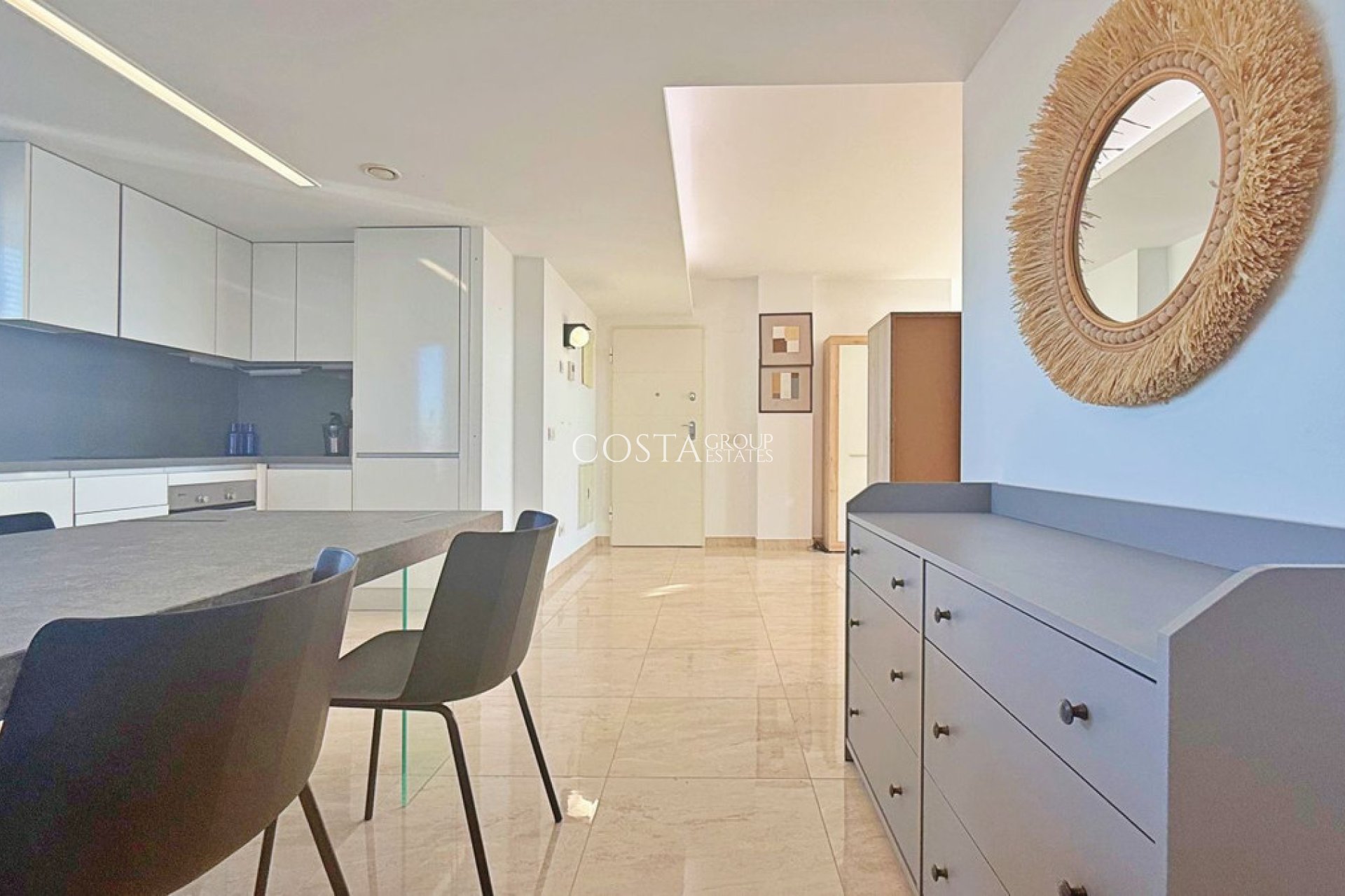 Resale - Apartments -
Orihuela Costa - Punta Prima