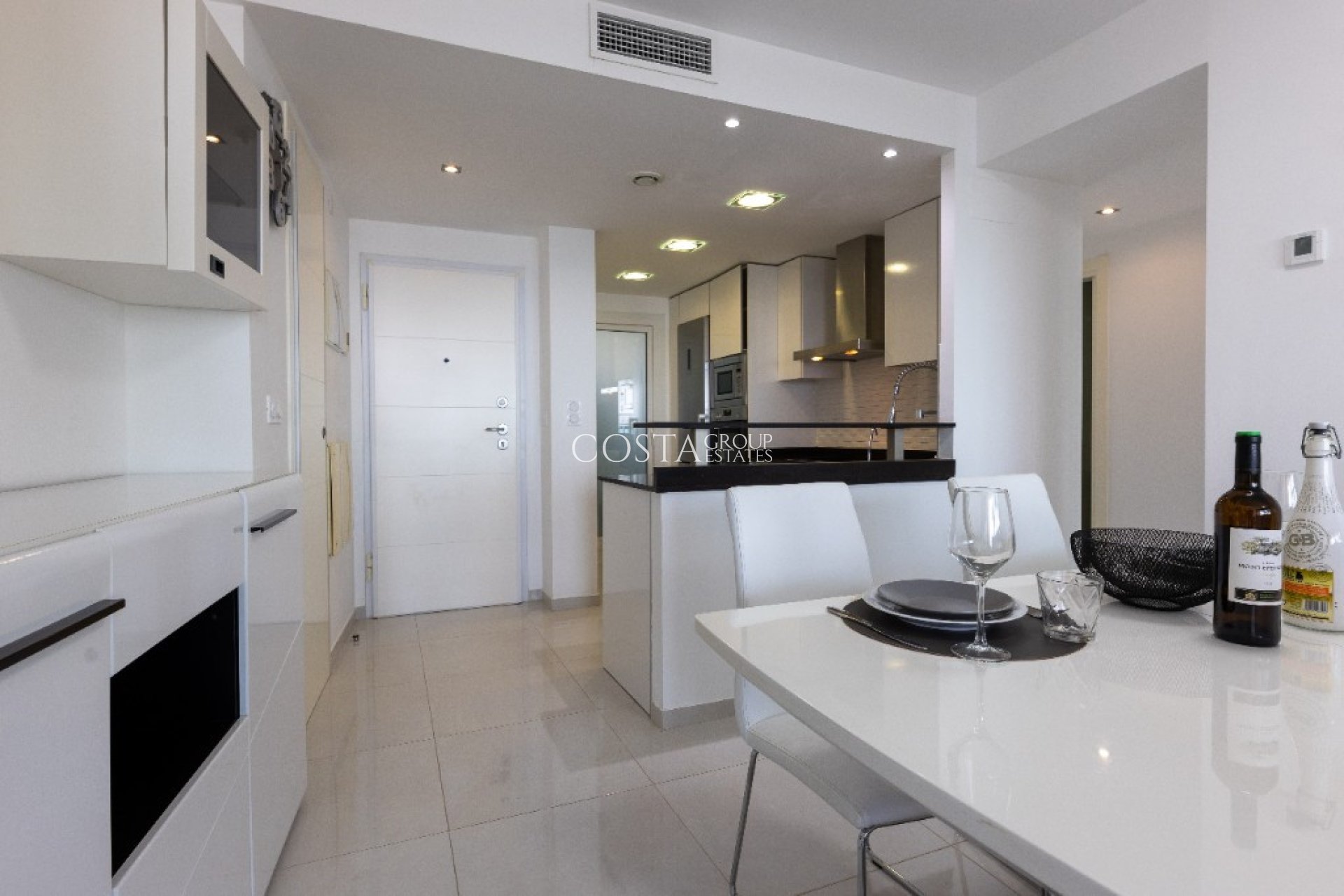 Resale - Apartments -
Orihuela Costa - Punta Prima