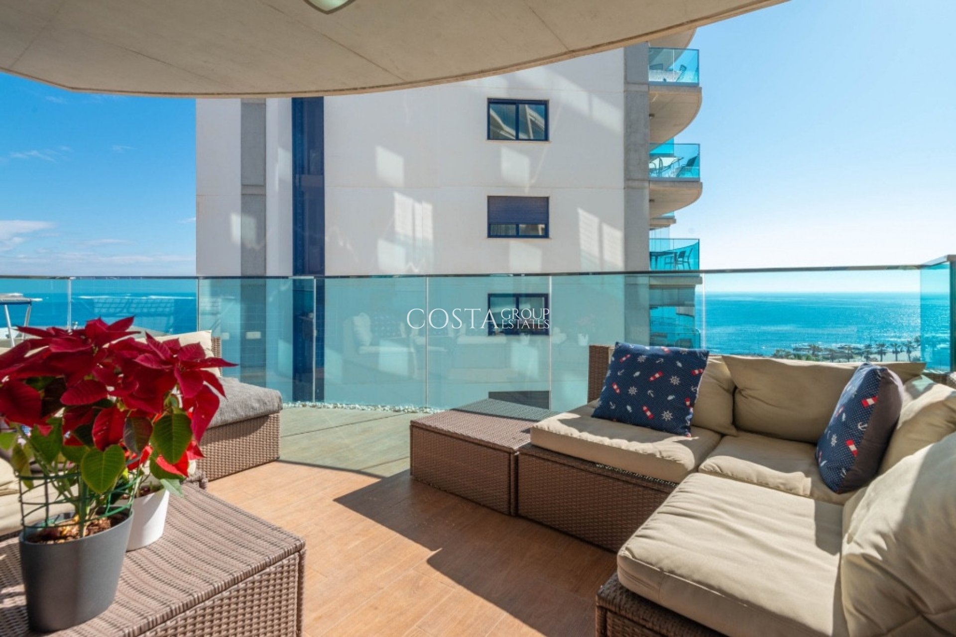 Resale - Apartments -
Orihuela Costa - Punta Prima