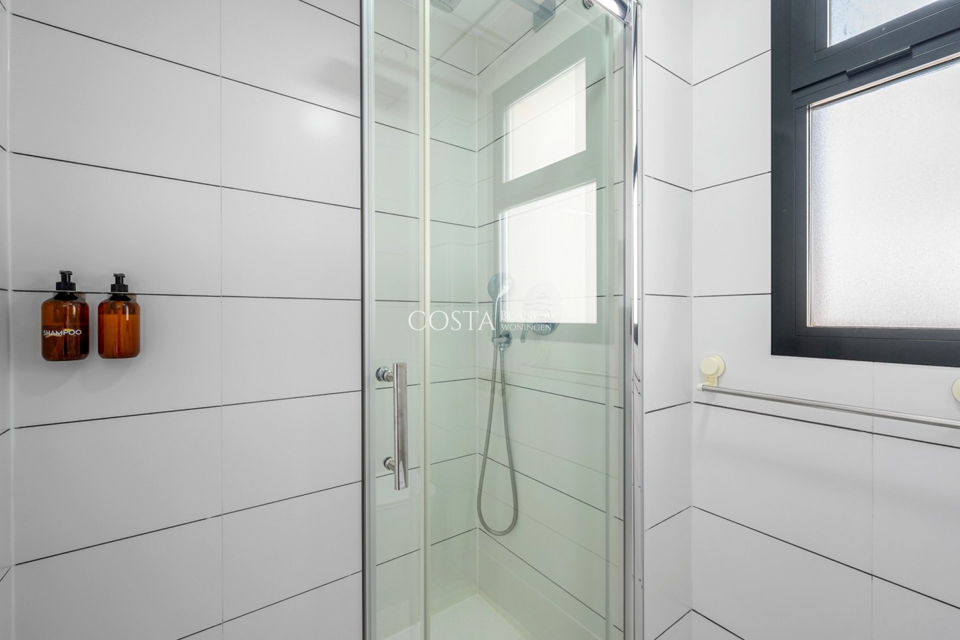 Resale - Apartments -
Orihuela Costa - Villamartin*