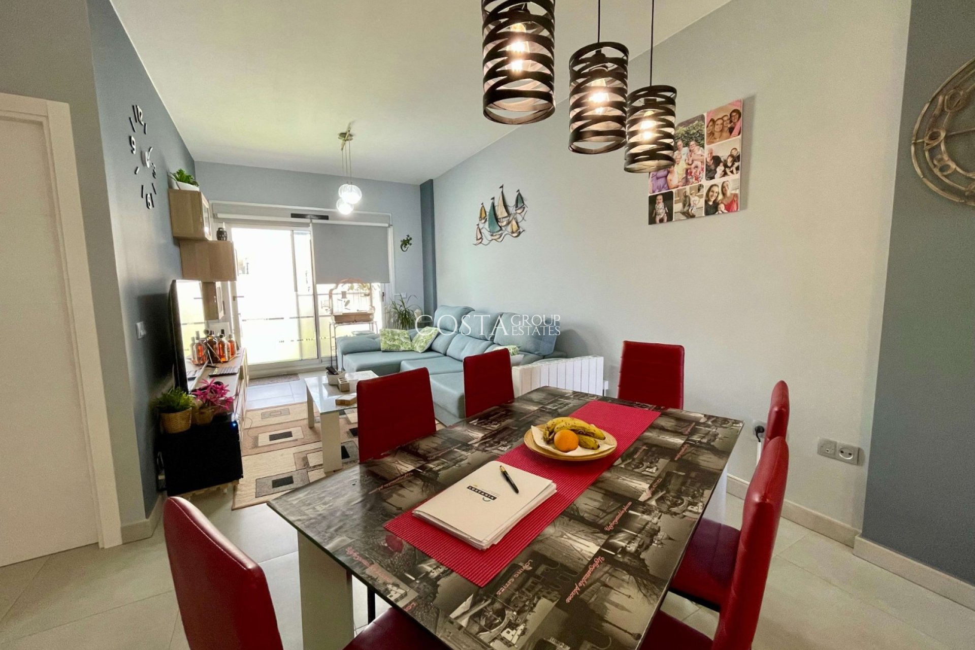 Resale - Apartments -
Orihuela Costa - Villamartín