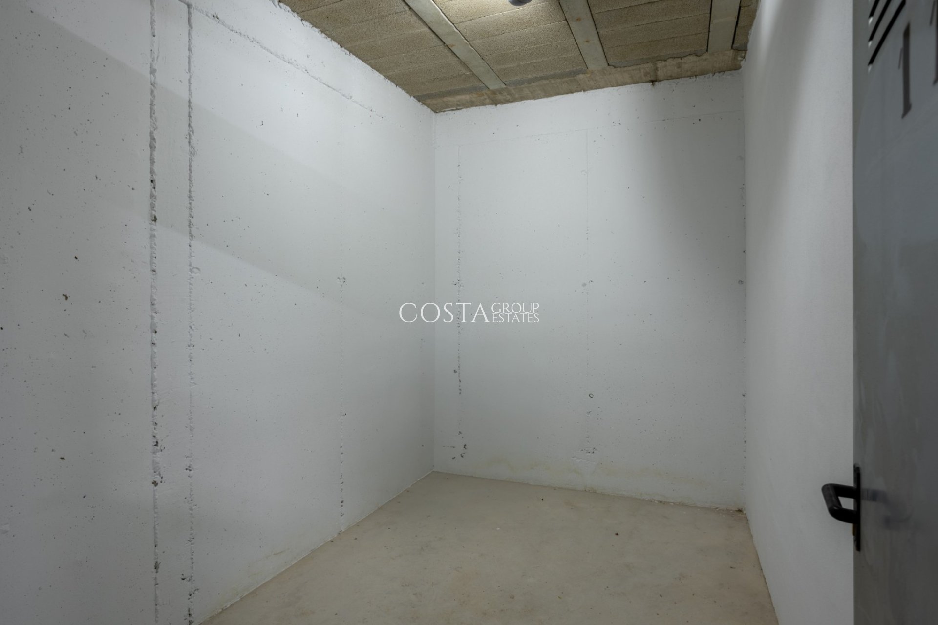 Resale - Apartments -
Orihuela Costa - Villamartín