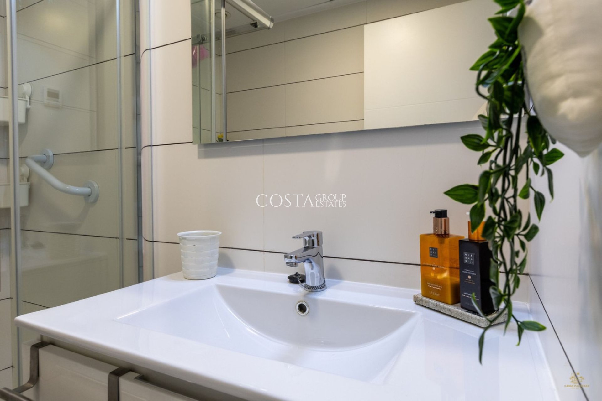 Resale - Apartments -
Orihuela Costa - Villamartin