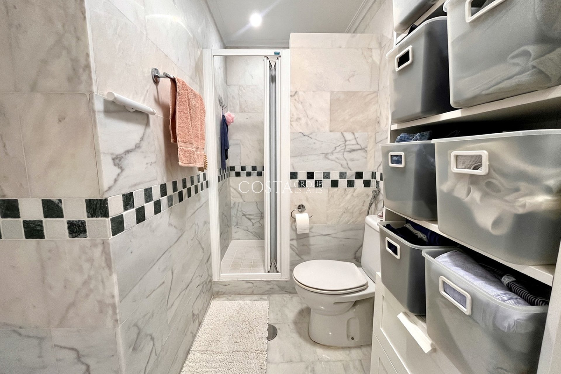 Resale - Apartments -
Orihuela Costa - Villamartin