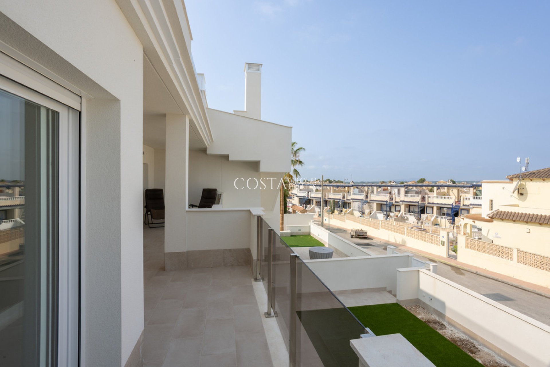 Resale - Apartments -
Orihuela Costa - Villamartin
