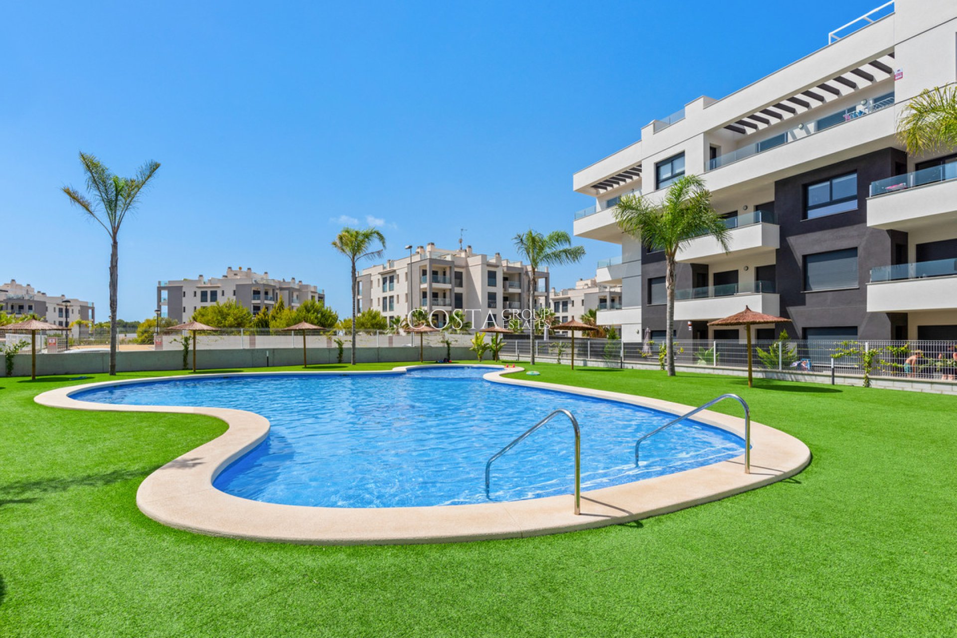 Resale - Apartments -
Orihuela Costa - Villamartin