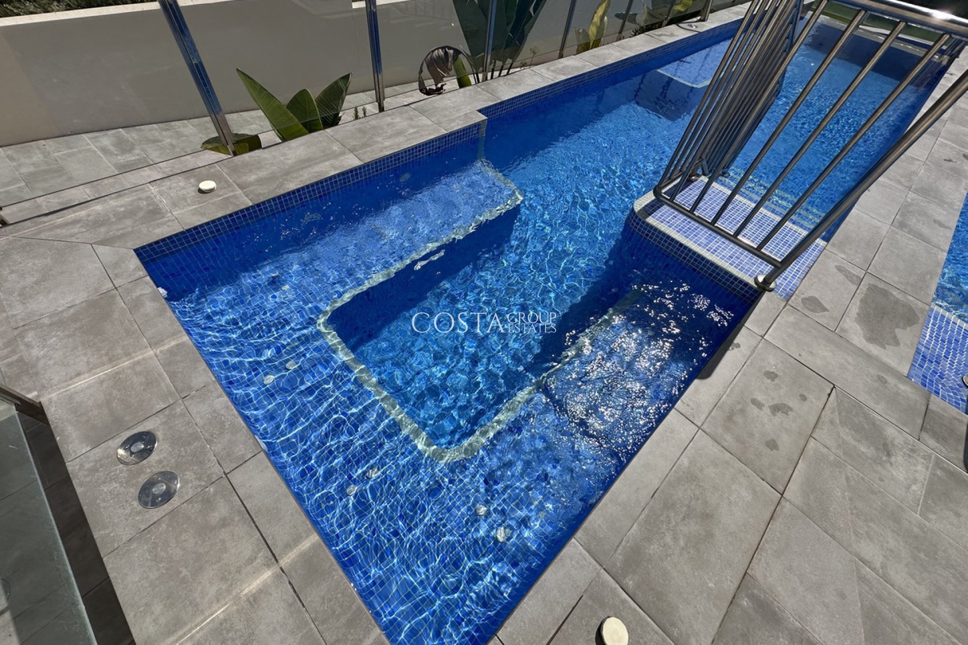 Resale - Apartments -
Orihuela Costa - Villamartin