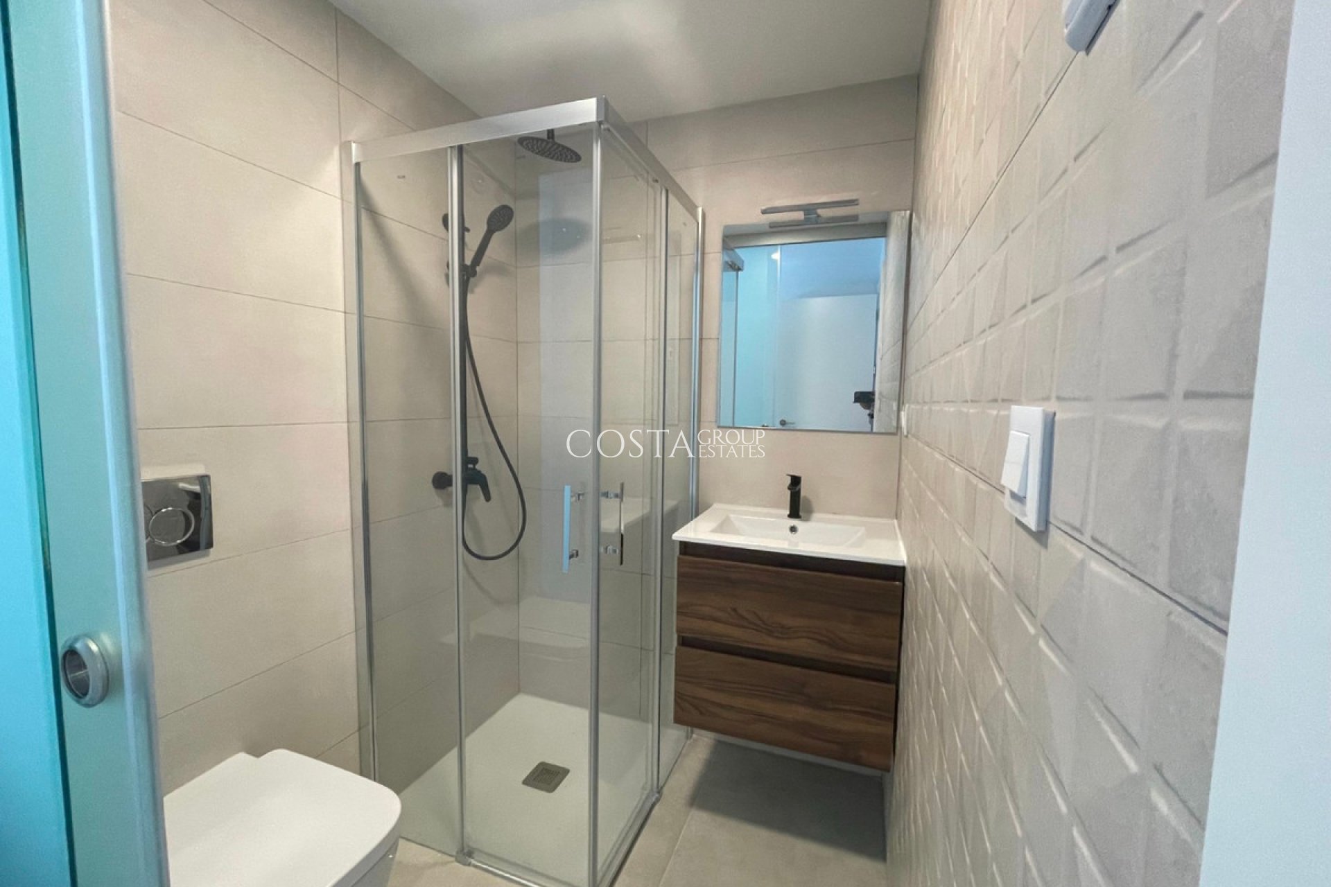 Resale - Apartments -
Orihuela Costa - Villamartin