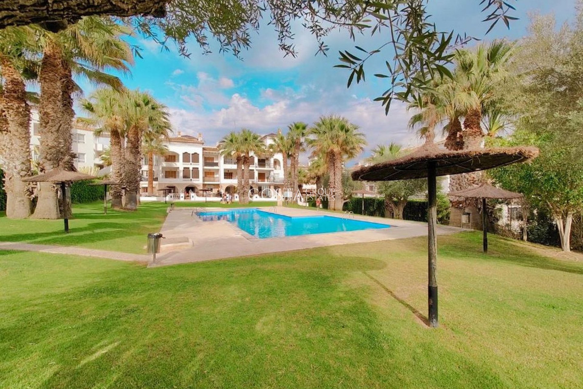Resale - Apartments -
Orihuela Costa - Villamartin