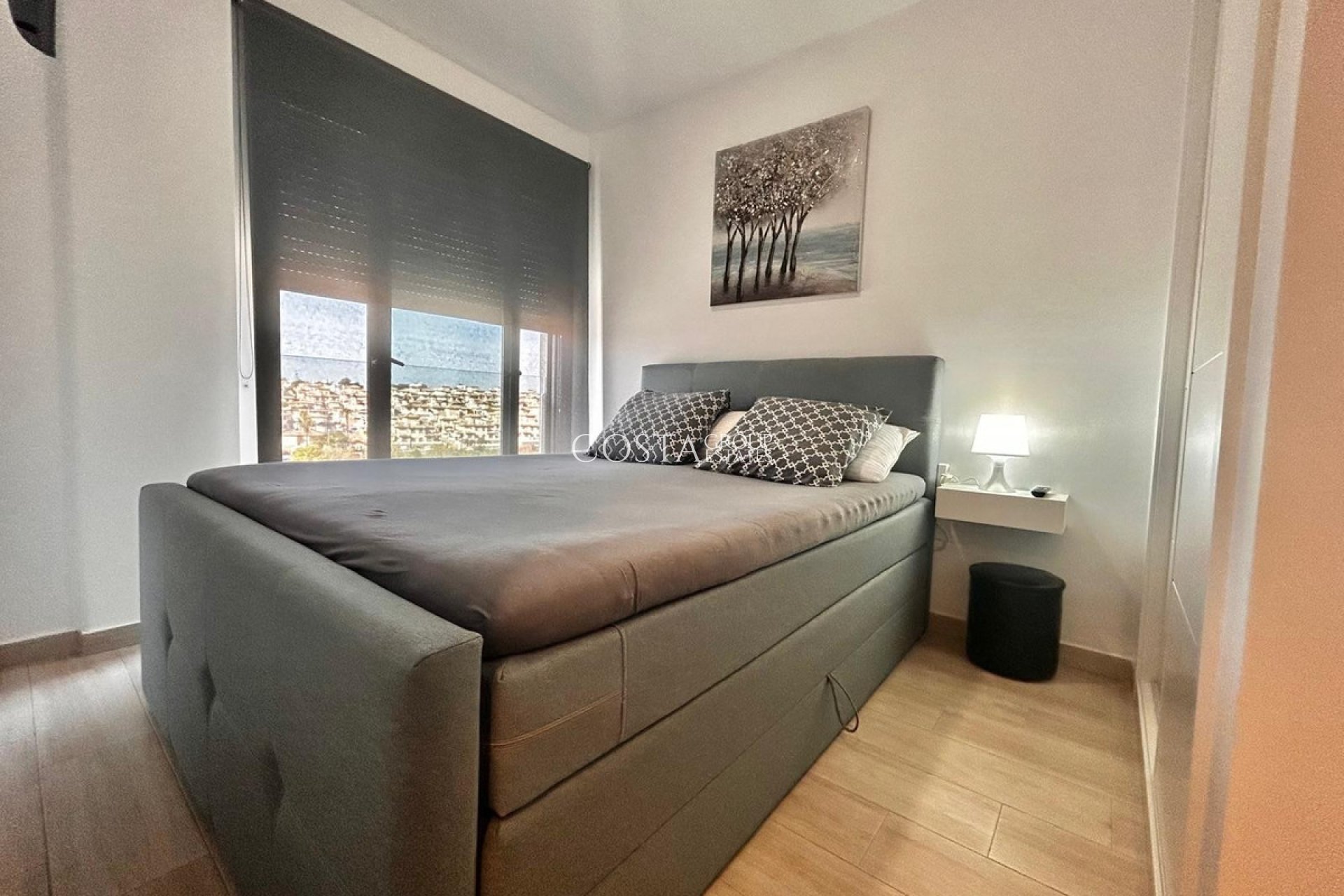 Resale - Apartments -
Orihuela Costa - Villamartin