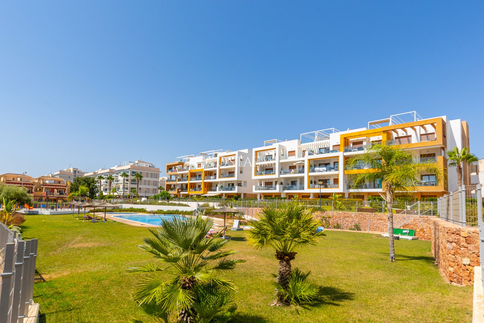 Resale - Apartments -
Orihuela Costa - Villamartin