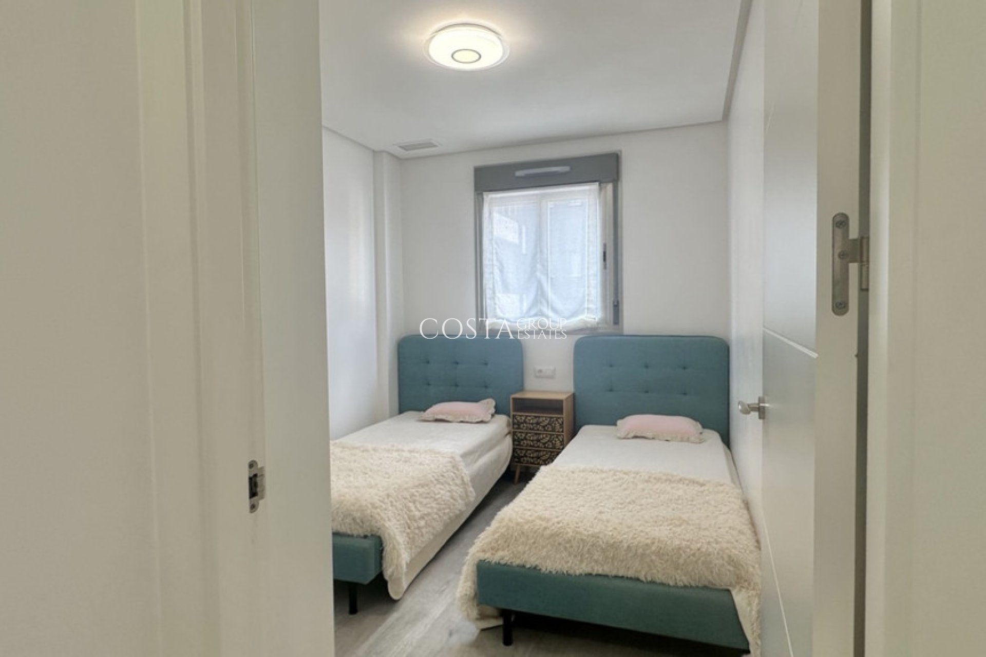 Resale - Apartments -
Orihuela Costa - Villamartin